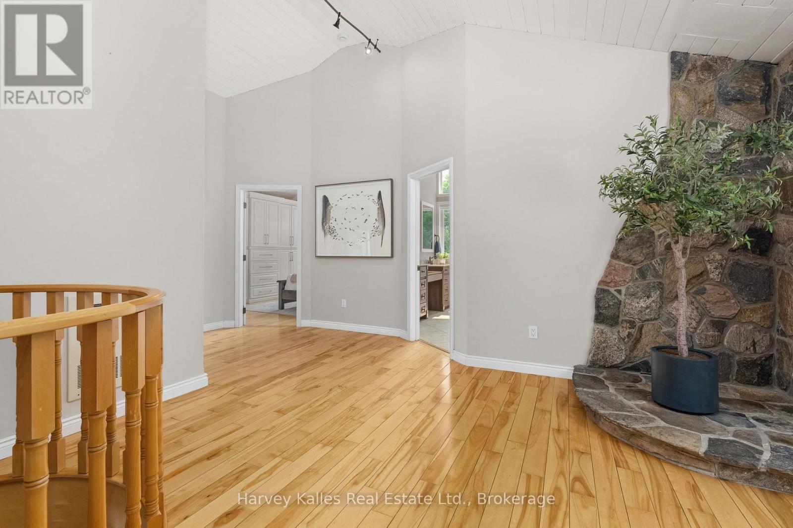 1106 NORTH PICKEREL LAKE ROAD