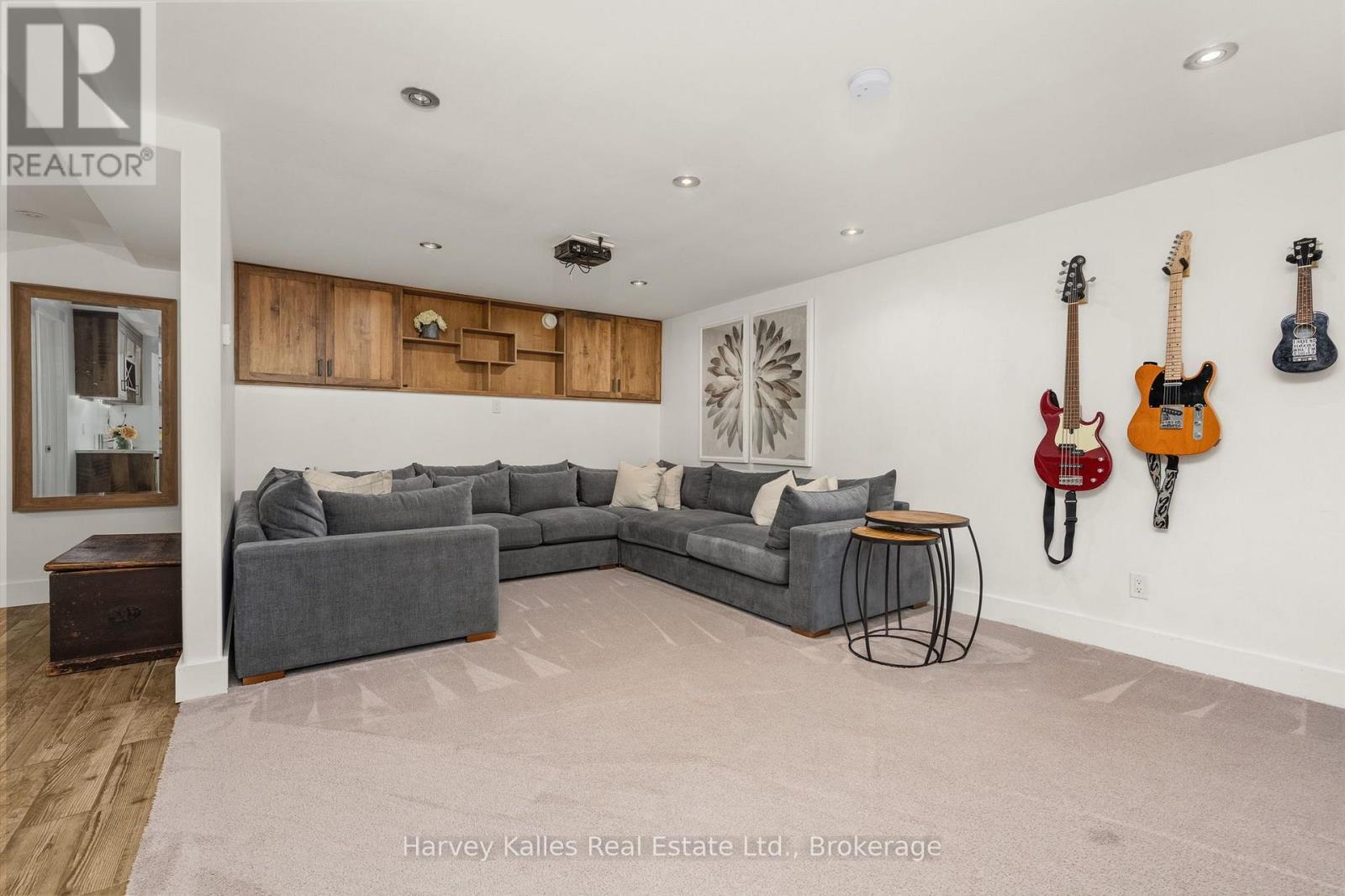 1106 NORTH PICKEREL LAKE ROAD