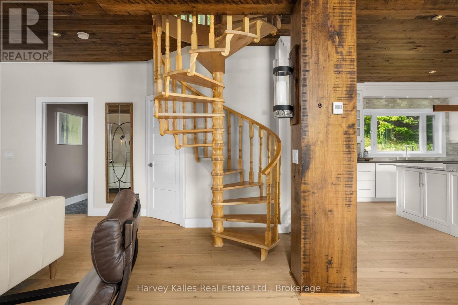1106 NORTH PICKEREL LAKE ROAD