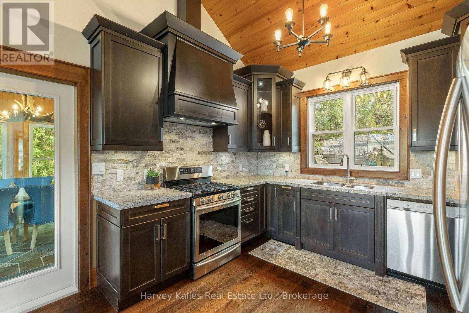 2787 MUSKOKA 118 ROAD W