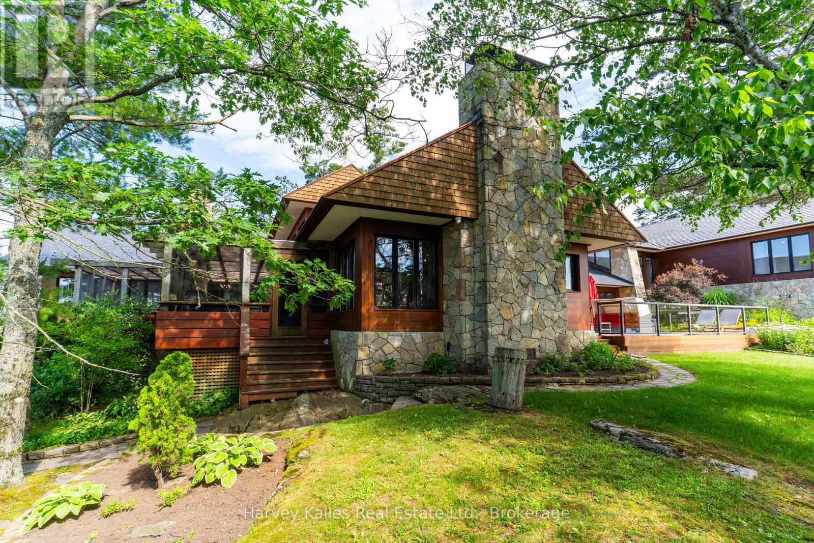 3 - 1220 PARKER'S POINT ROAD