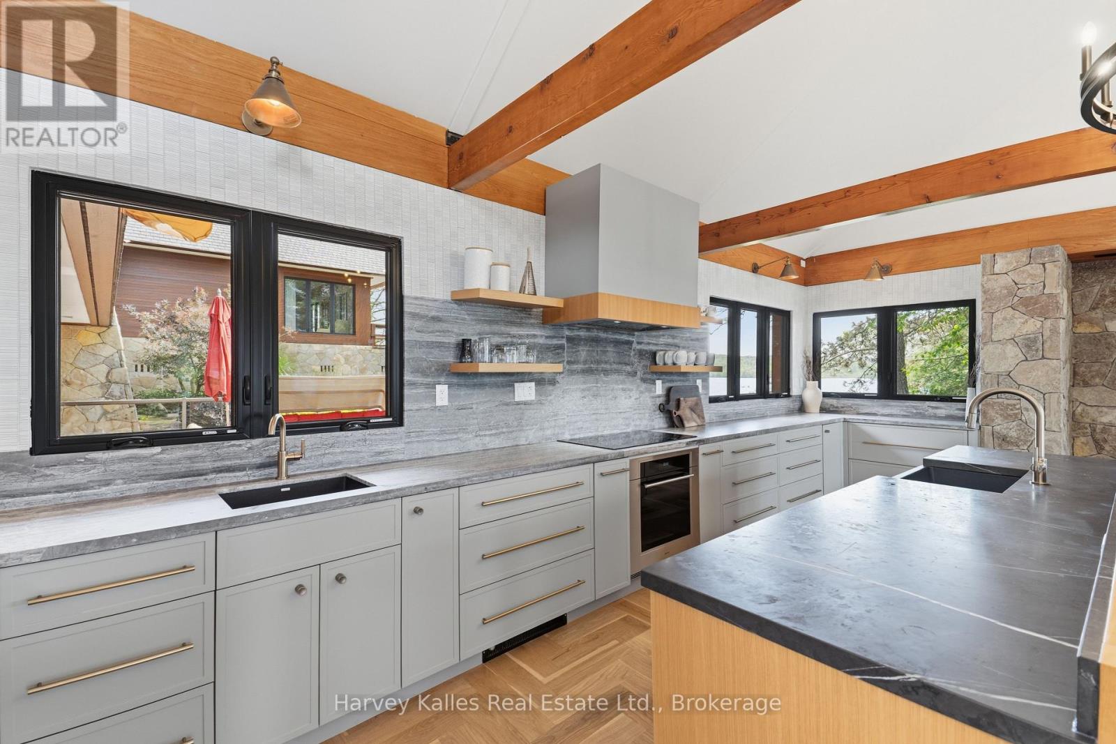 3 - 1220 PARKER'S POINT ROAD