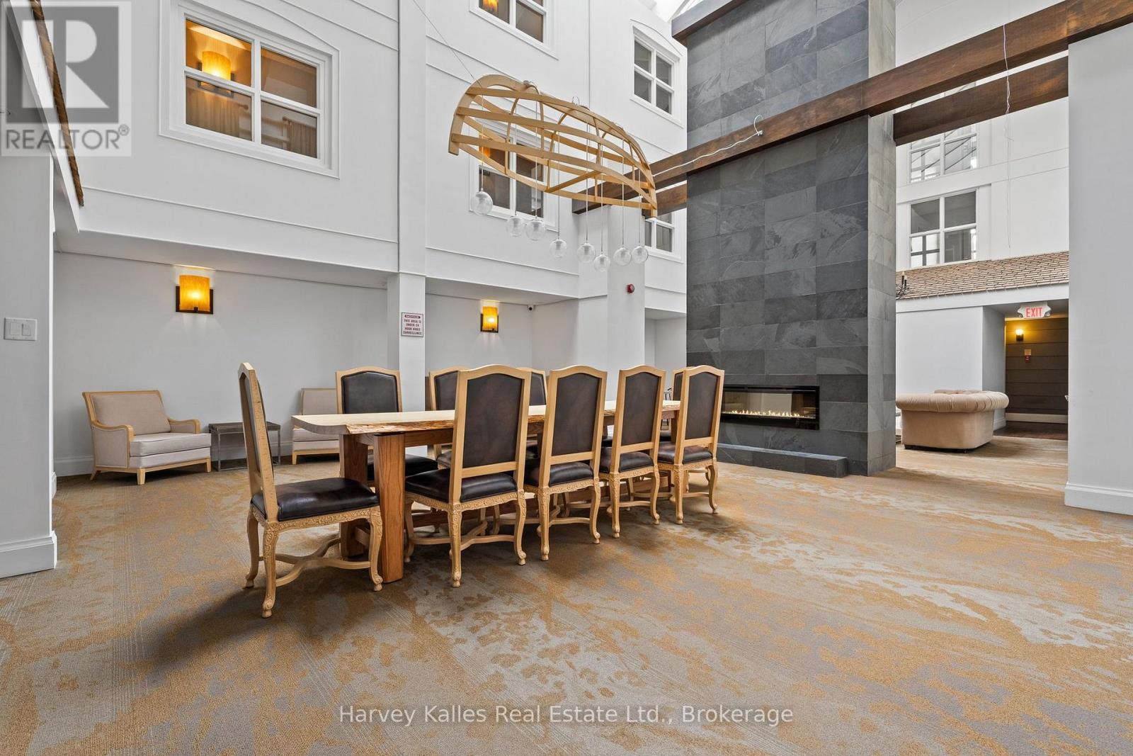 201 - 54 DEERHURST SUMMIT DRIVE Unit: 201