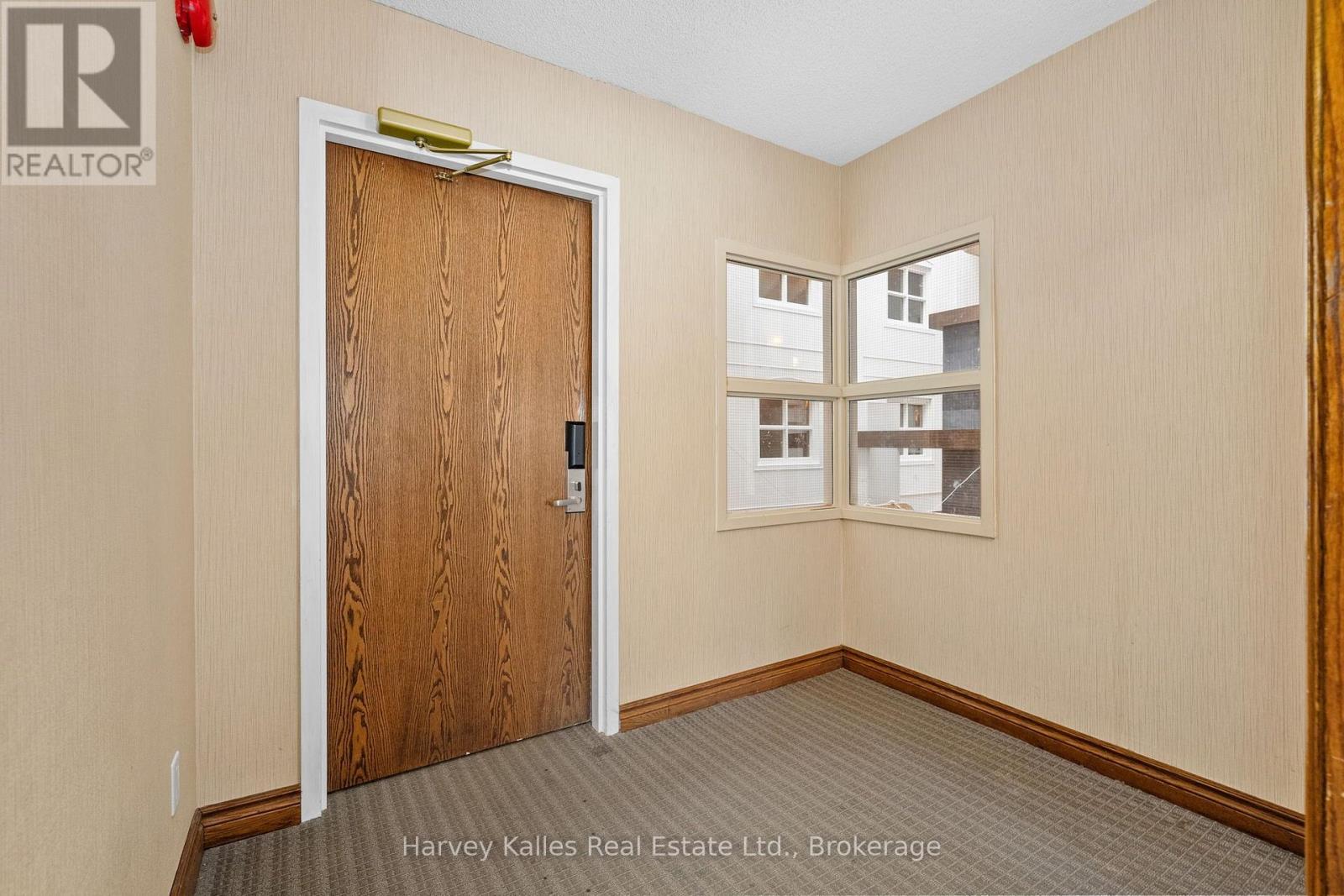 201 - 54 DEERHURST SUMMIT DRIVE Unit: 201