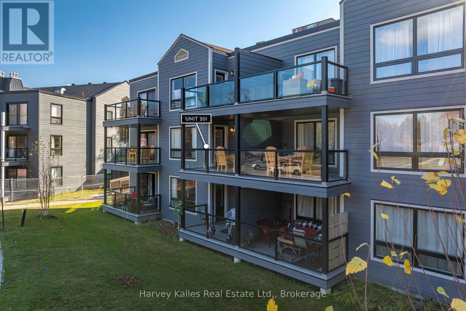 201 - 54 DEERHURST SUMMIT DRIVE Unit: 201