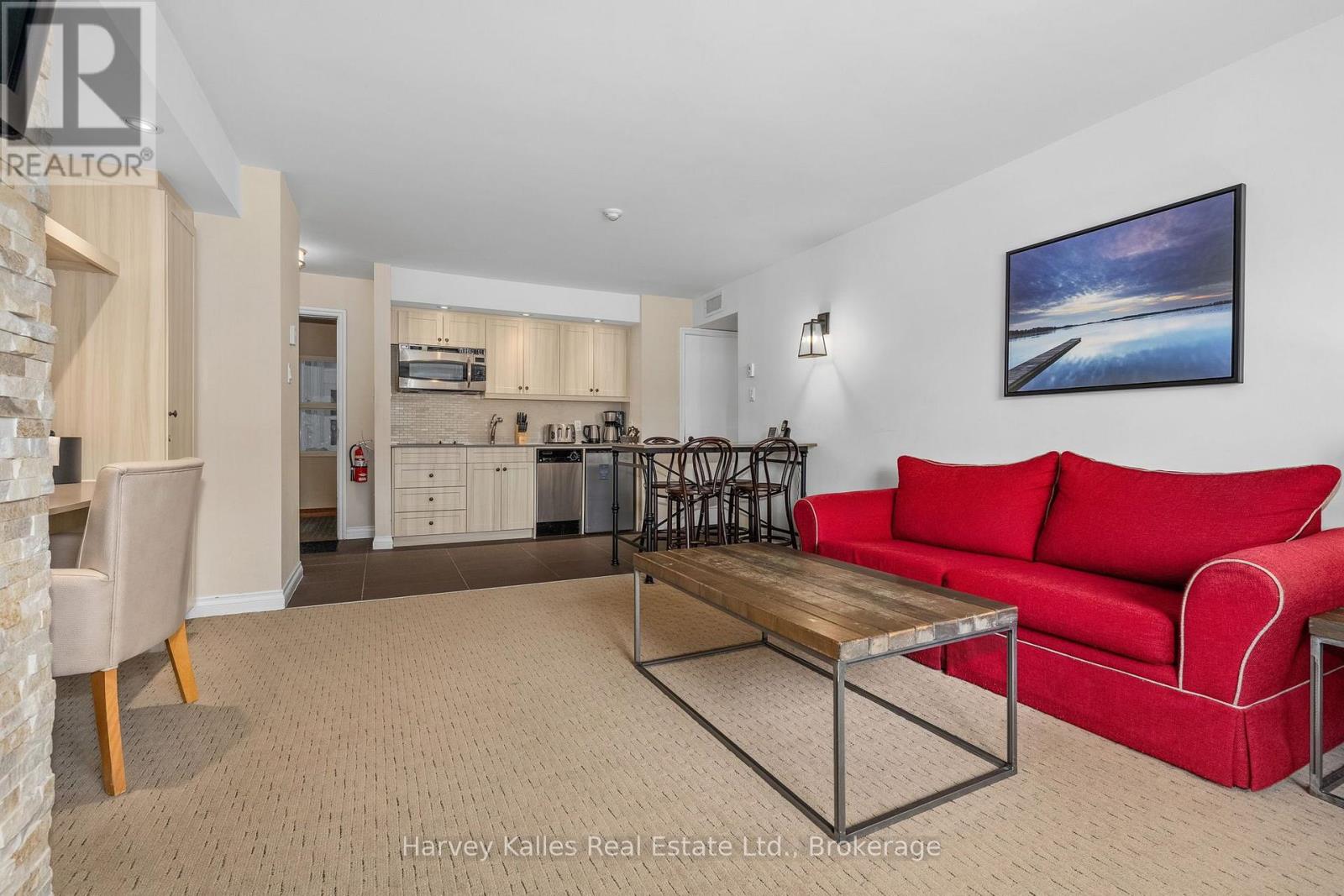 201 - 54 DEERHURST SUMMIT DRIVE Unit: 201
