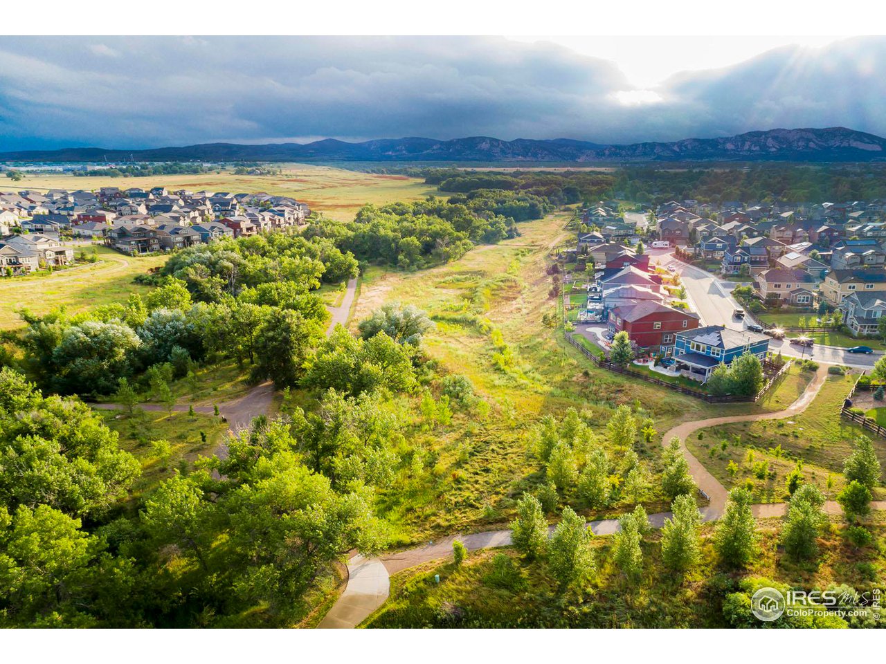 899 Old Wagon Trail Cir