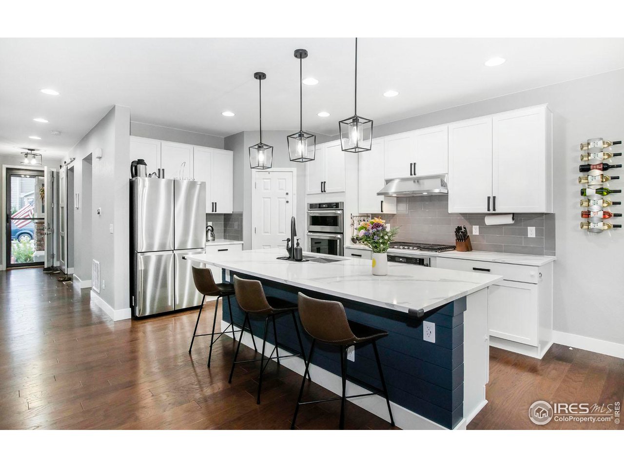 899 Old Wagon Trail Cir