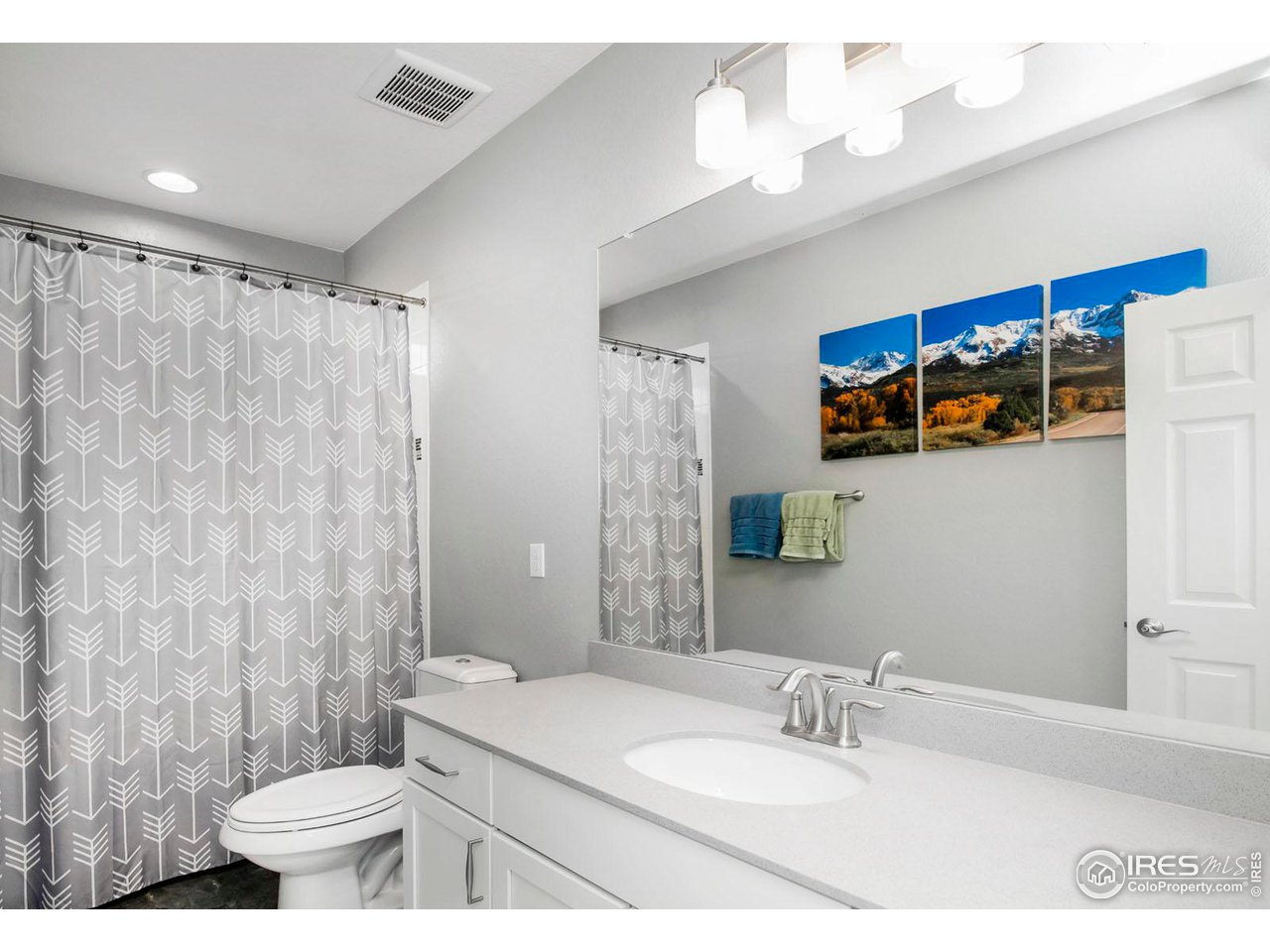 899 Old Wagon Trail Cir