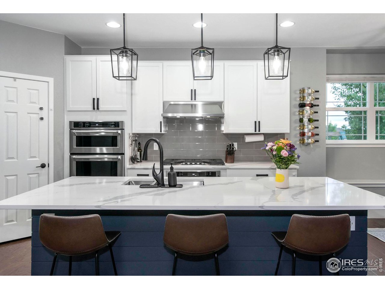 899 Old Wagon Trail Cir