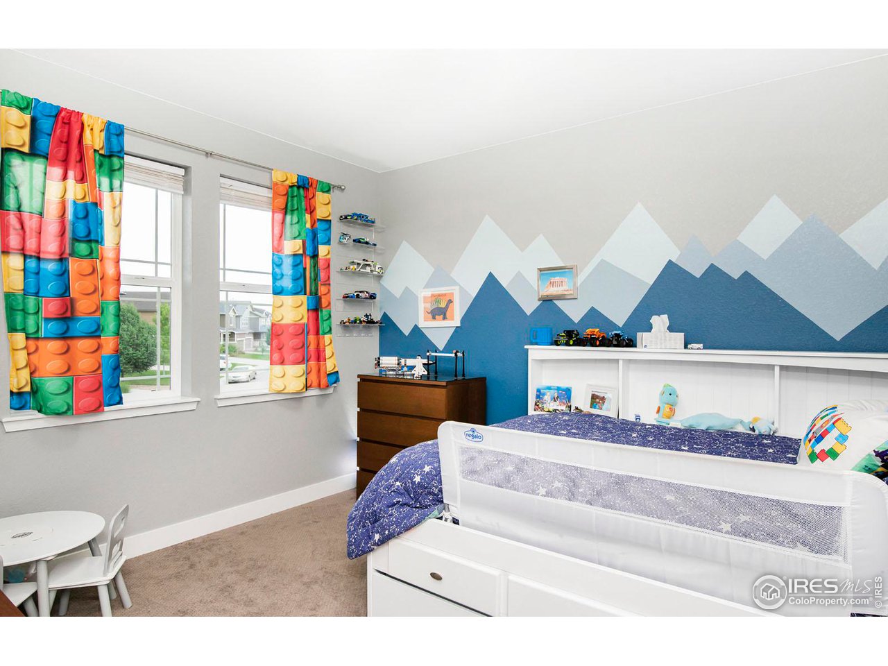 899 Old Wagon Trail Cir