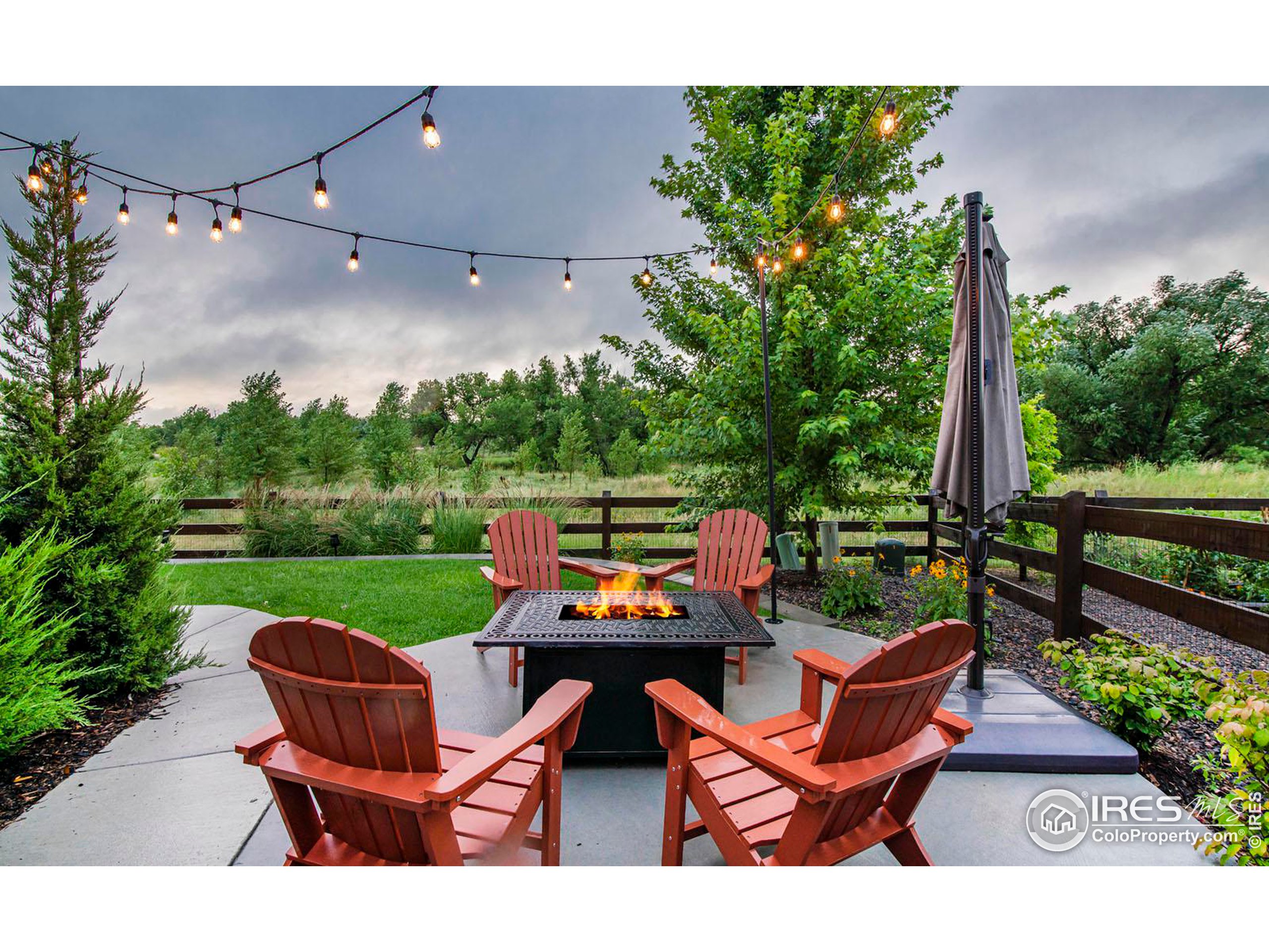 899 Old Wagon Trail Cir