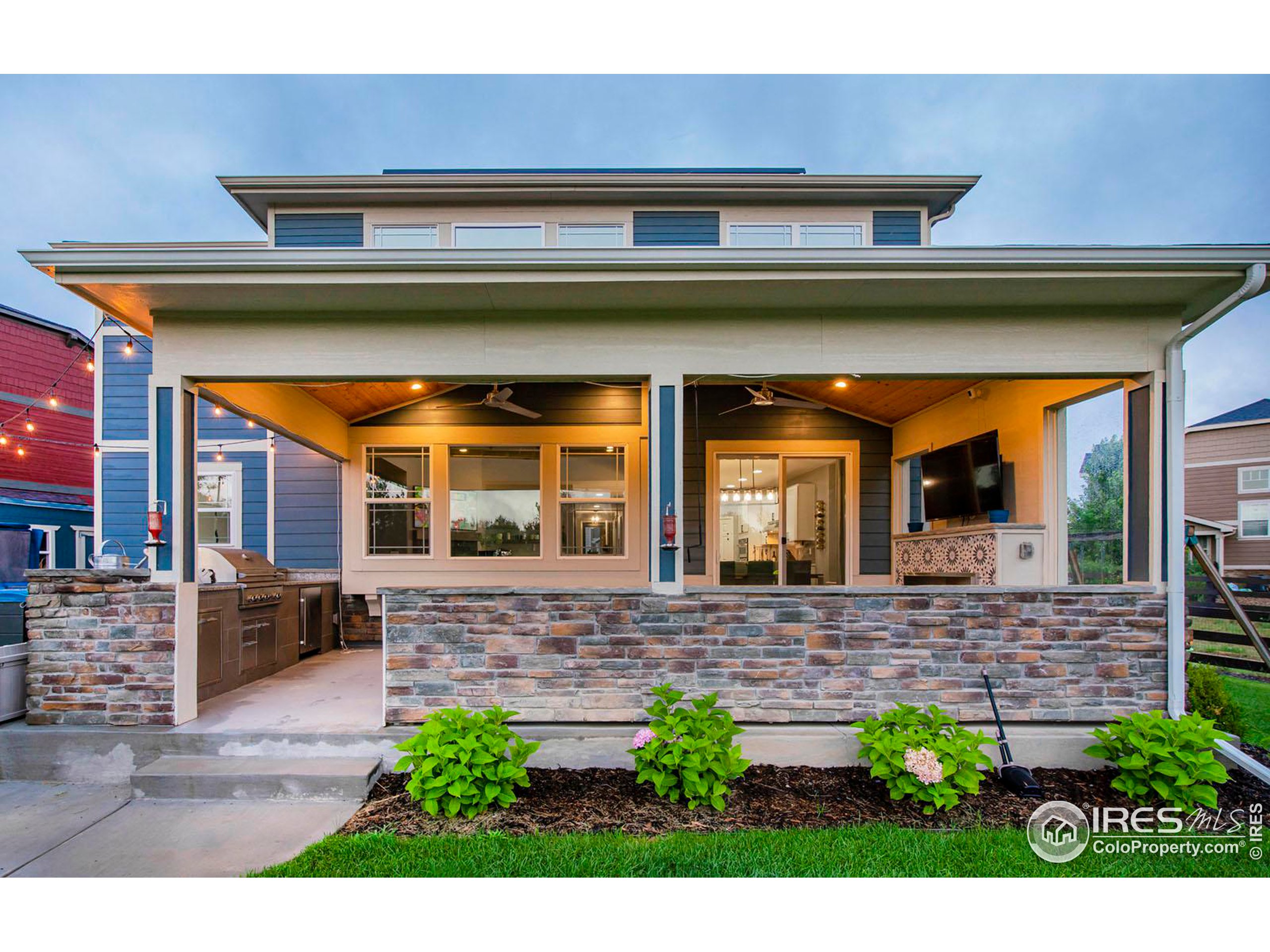 899 Old Wagon Trail Cir