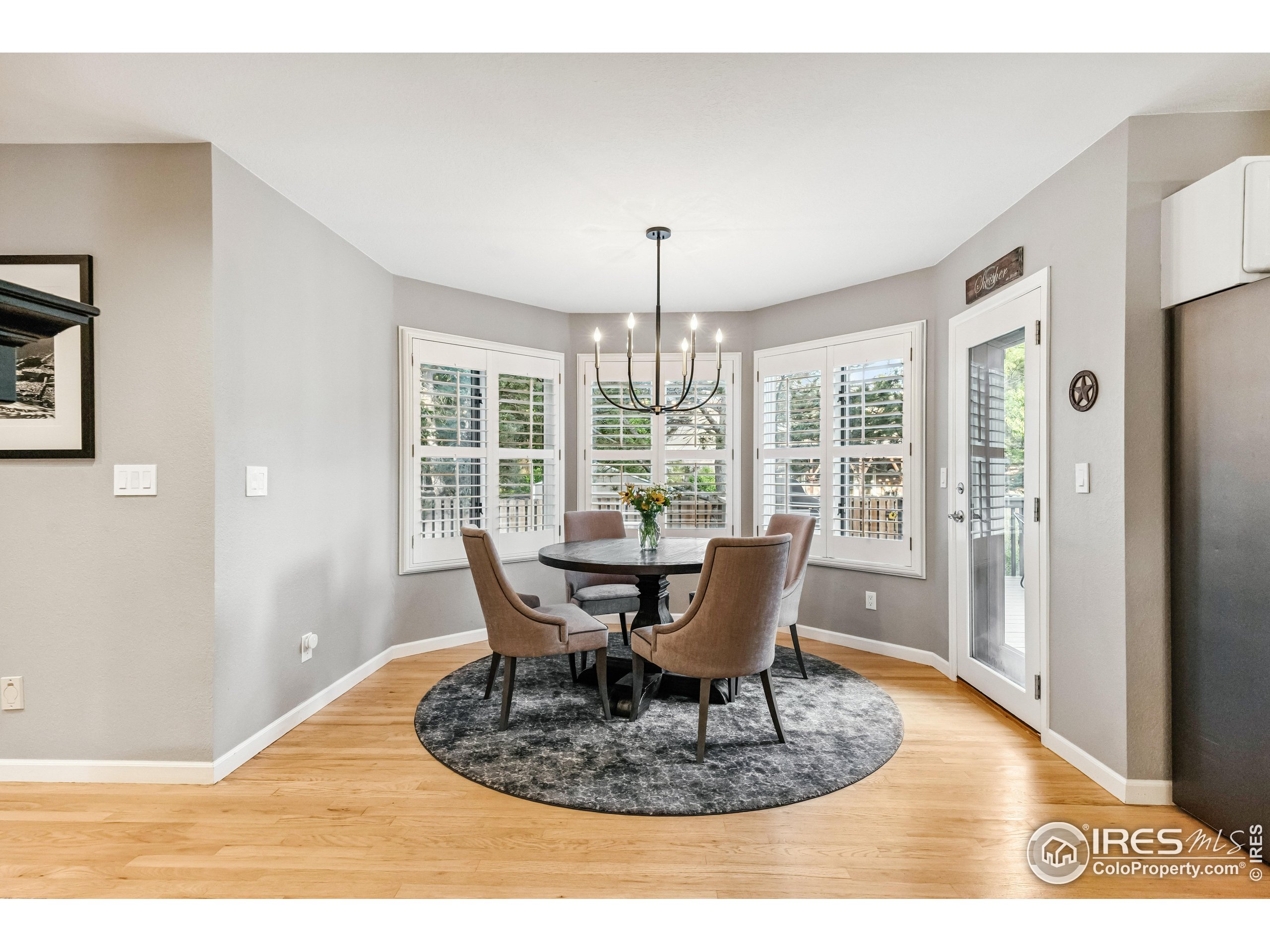 2030 Emerald Dr