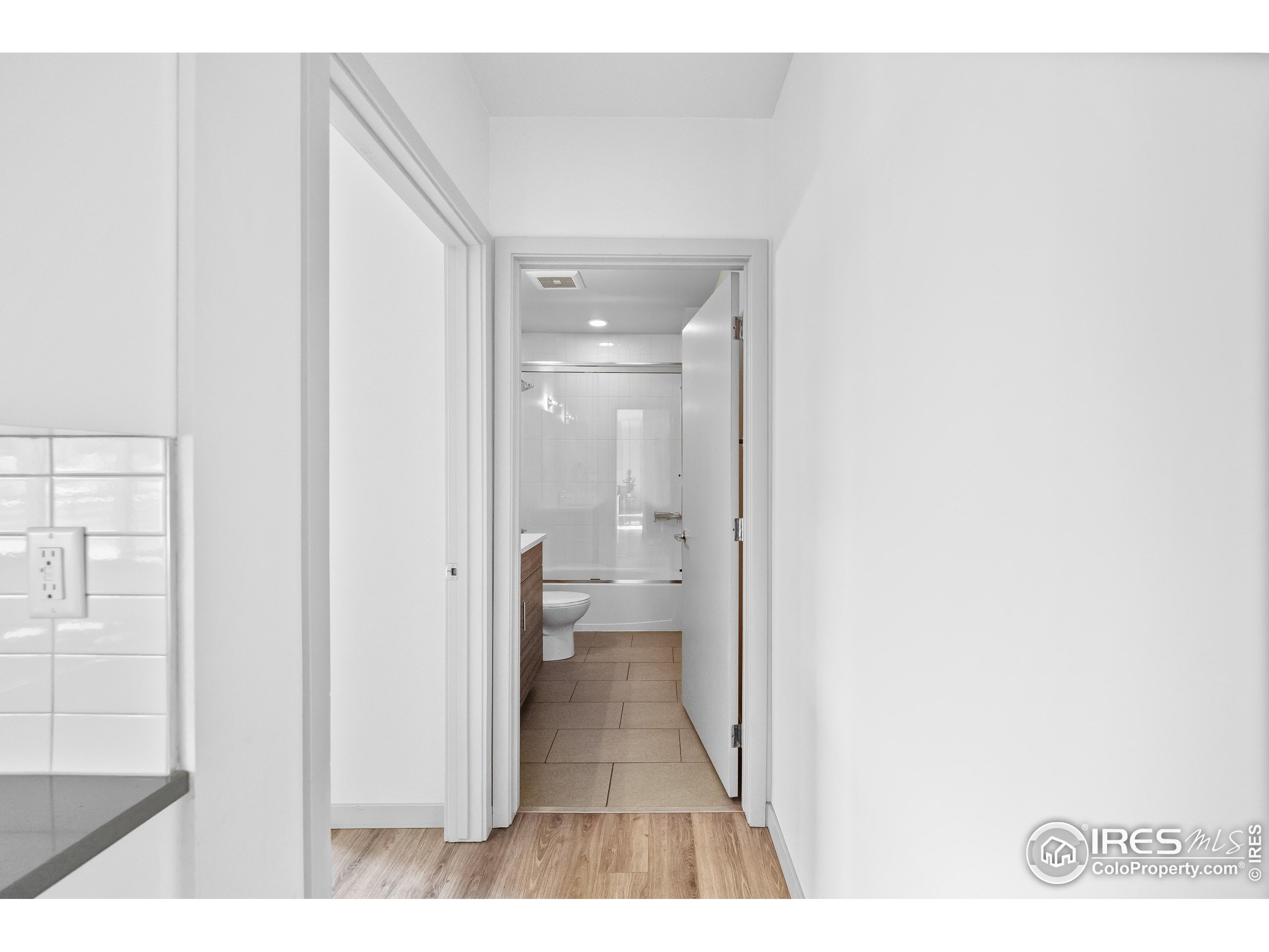 2445 Junction Pl 302