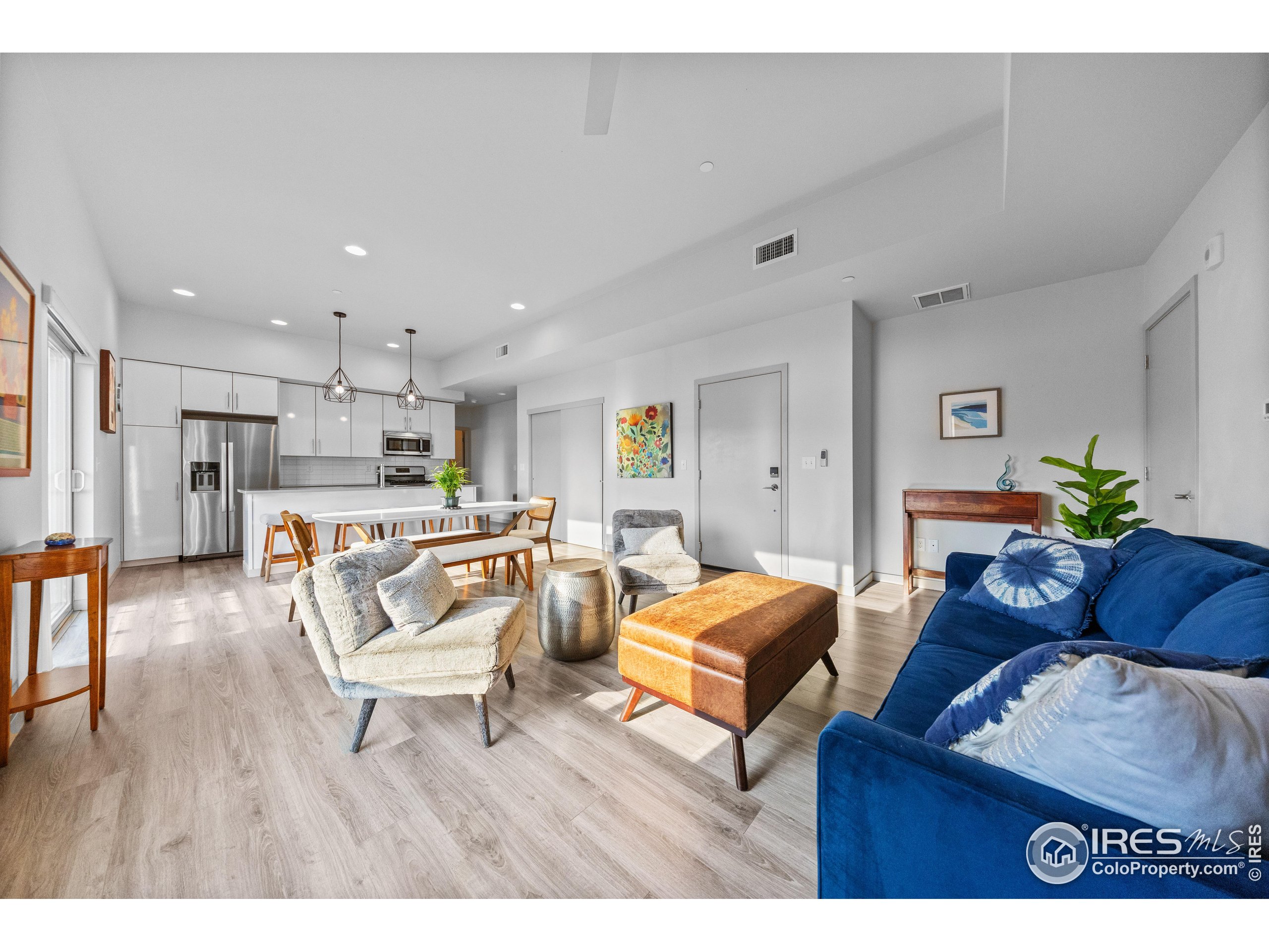 2445 Junction Pl 302