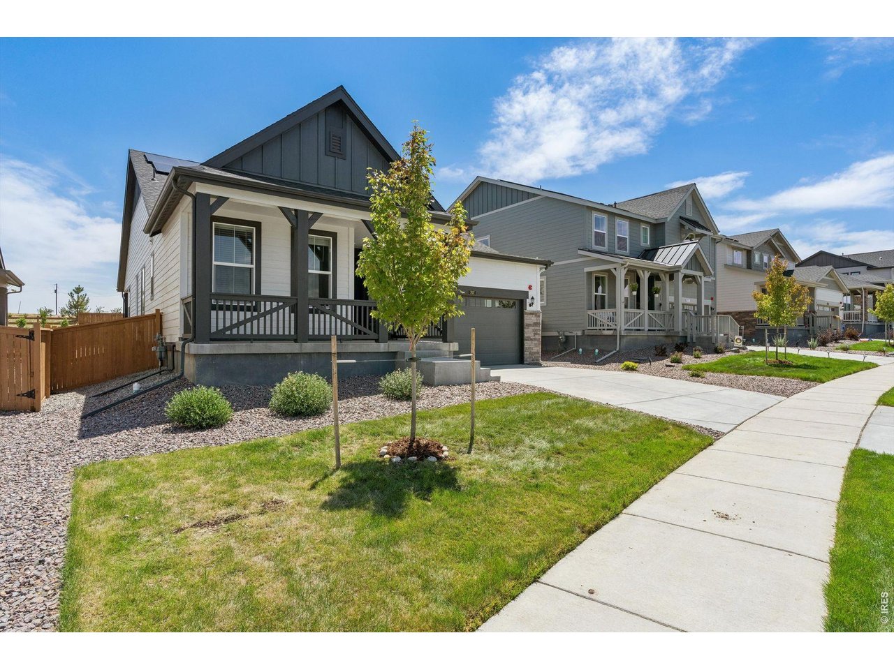 707 Raindance St