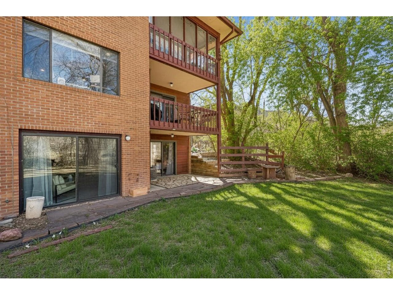 715 Arapahoe Ave 2
