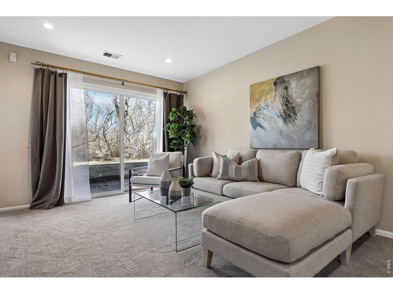 715 Arapahoe Ave 2