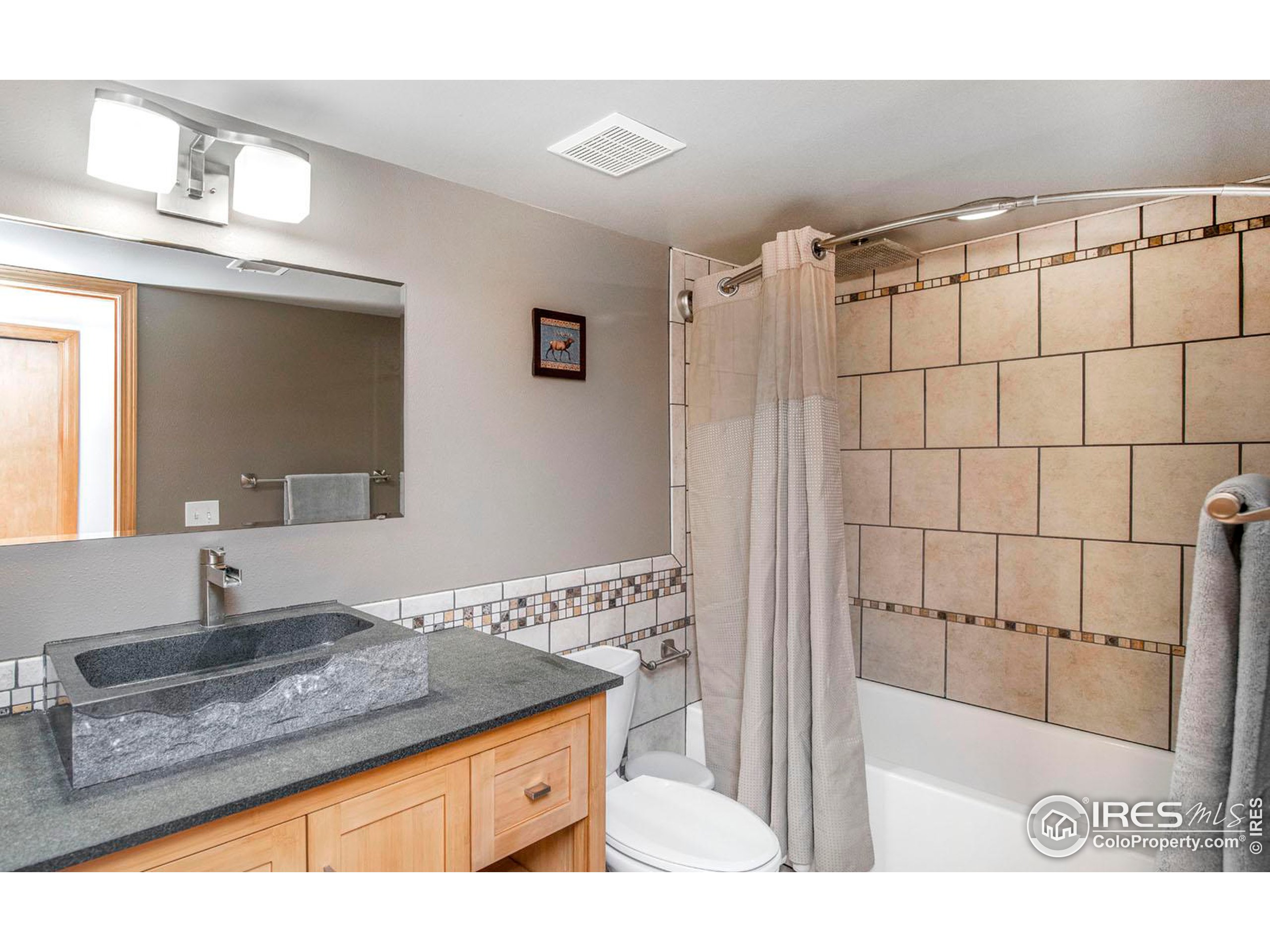 107 Mineola Ct