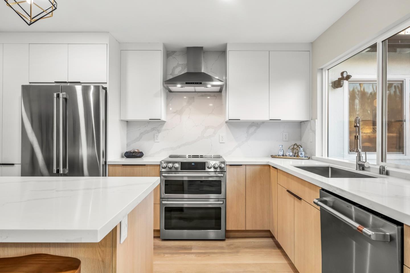 4921 Birmingham Drive