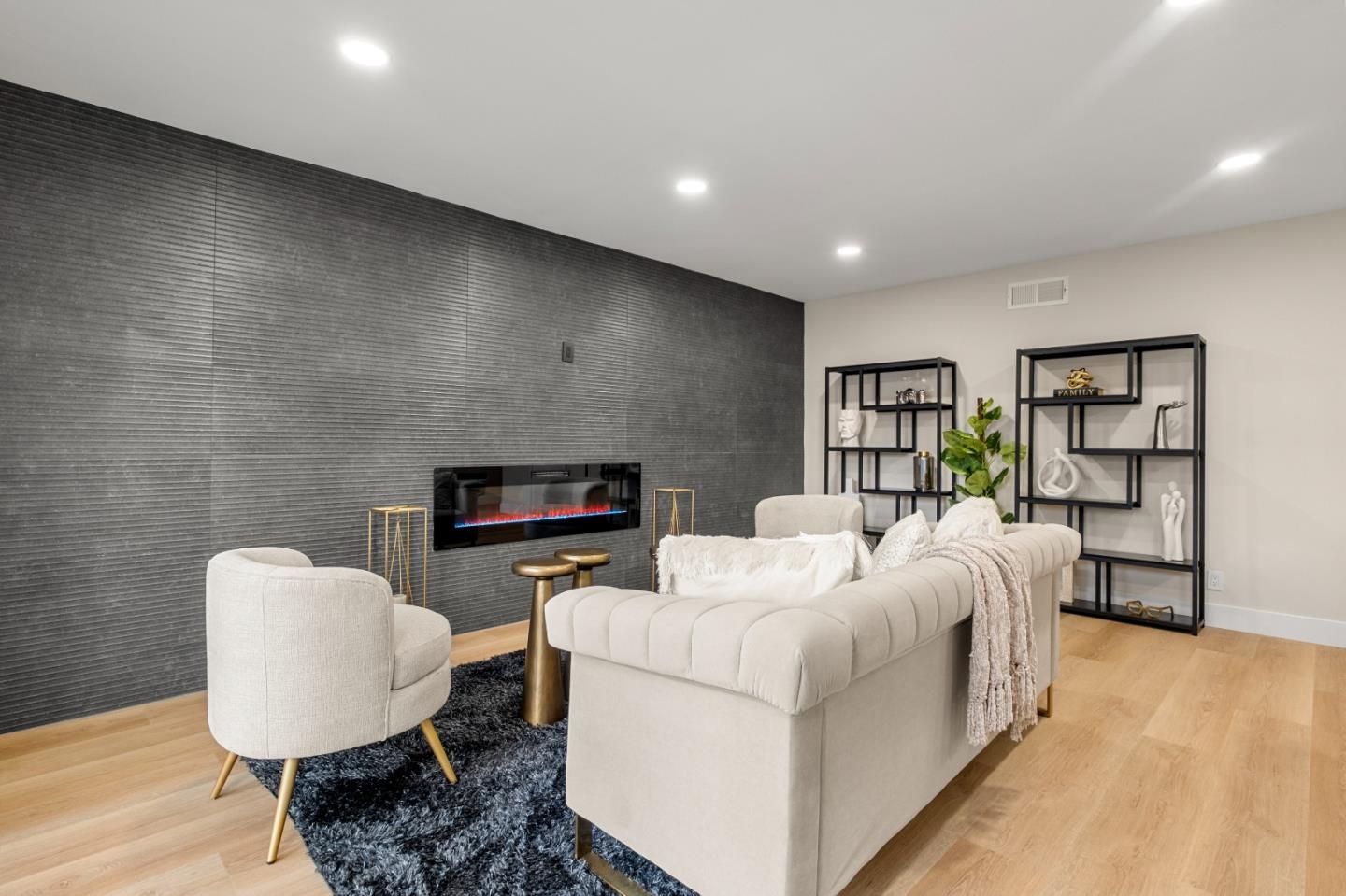 4921 Birmingham Drive