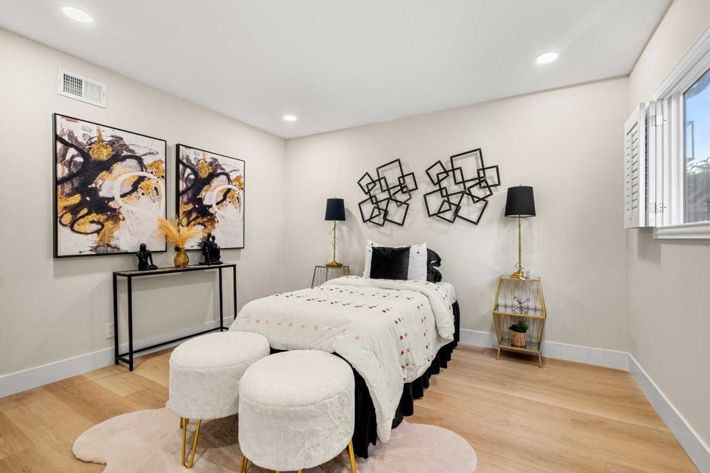 4921 Birmingham Drive