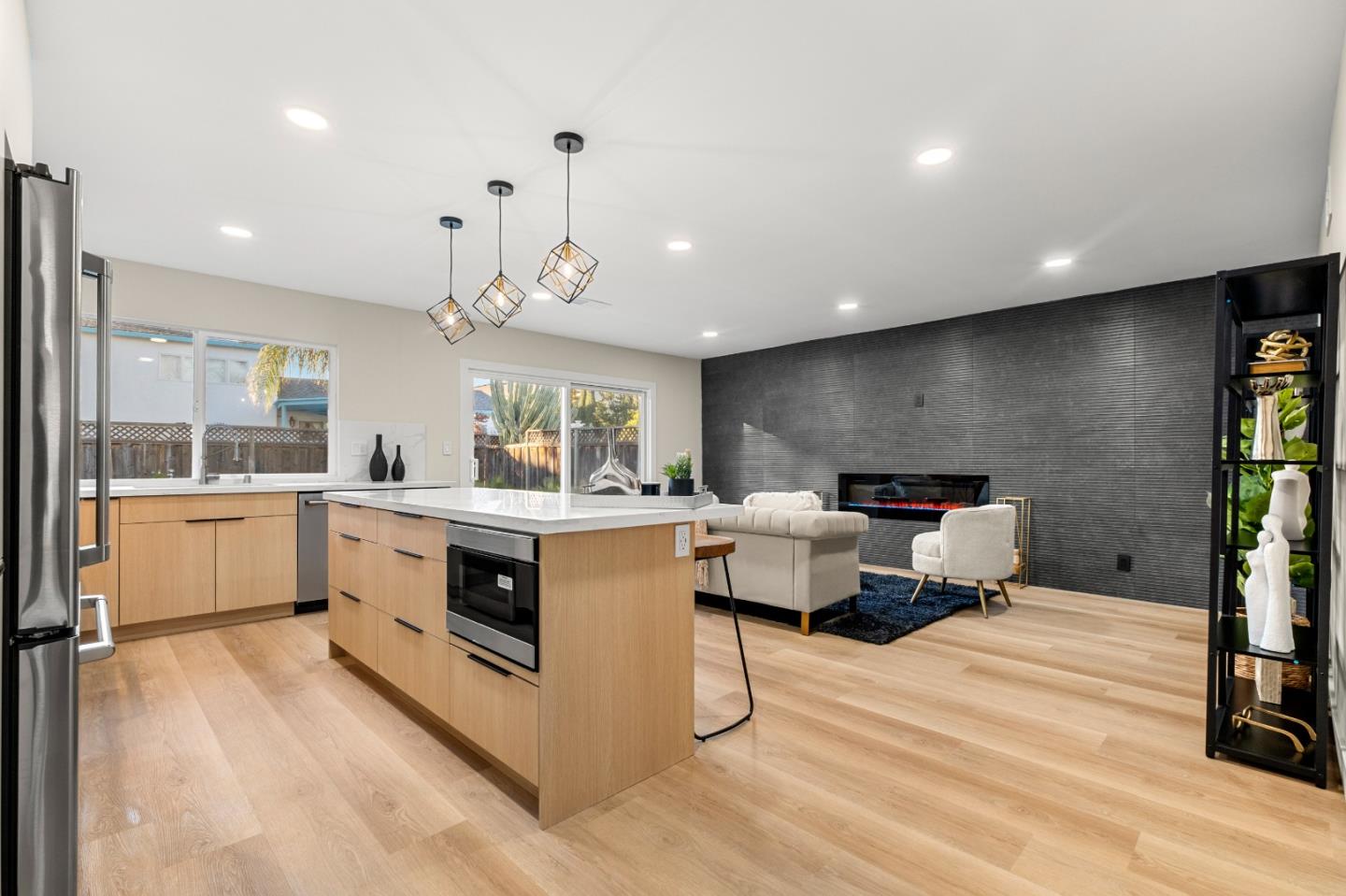 4921 Birmingham Drive