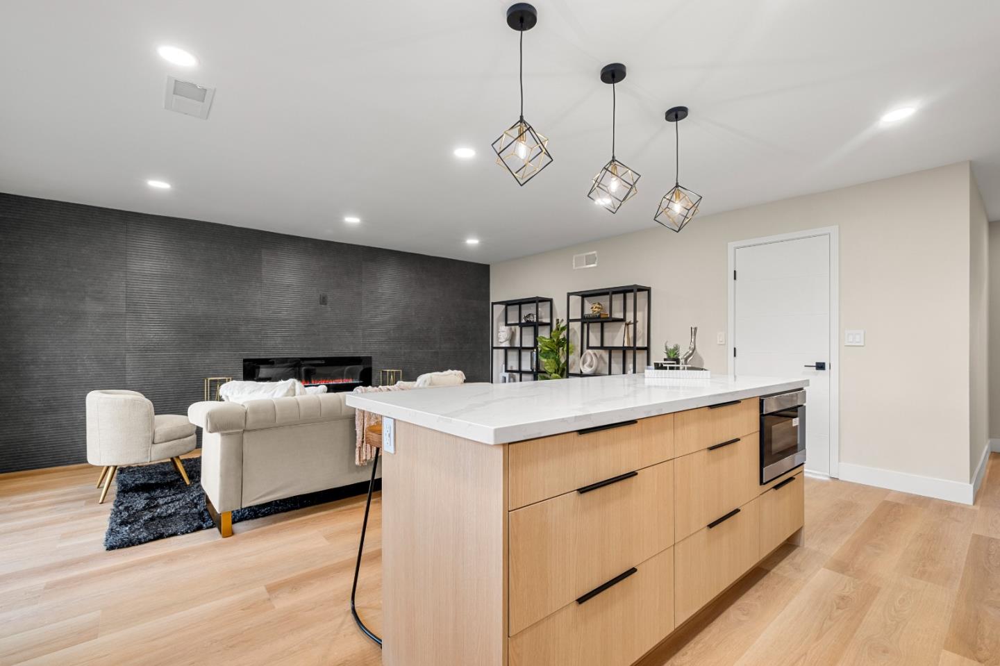 4921 Birmingham Drive