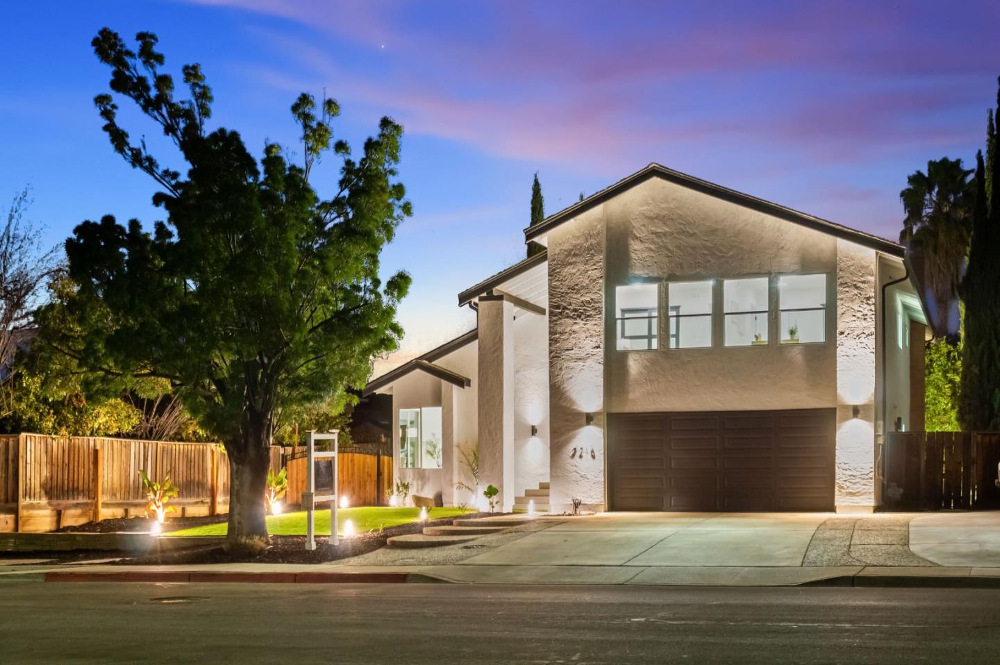 3216 Remington Way