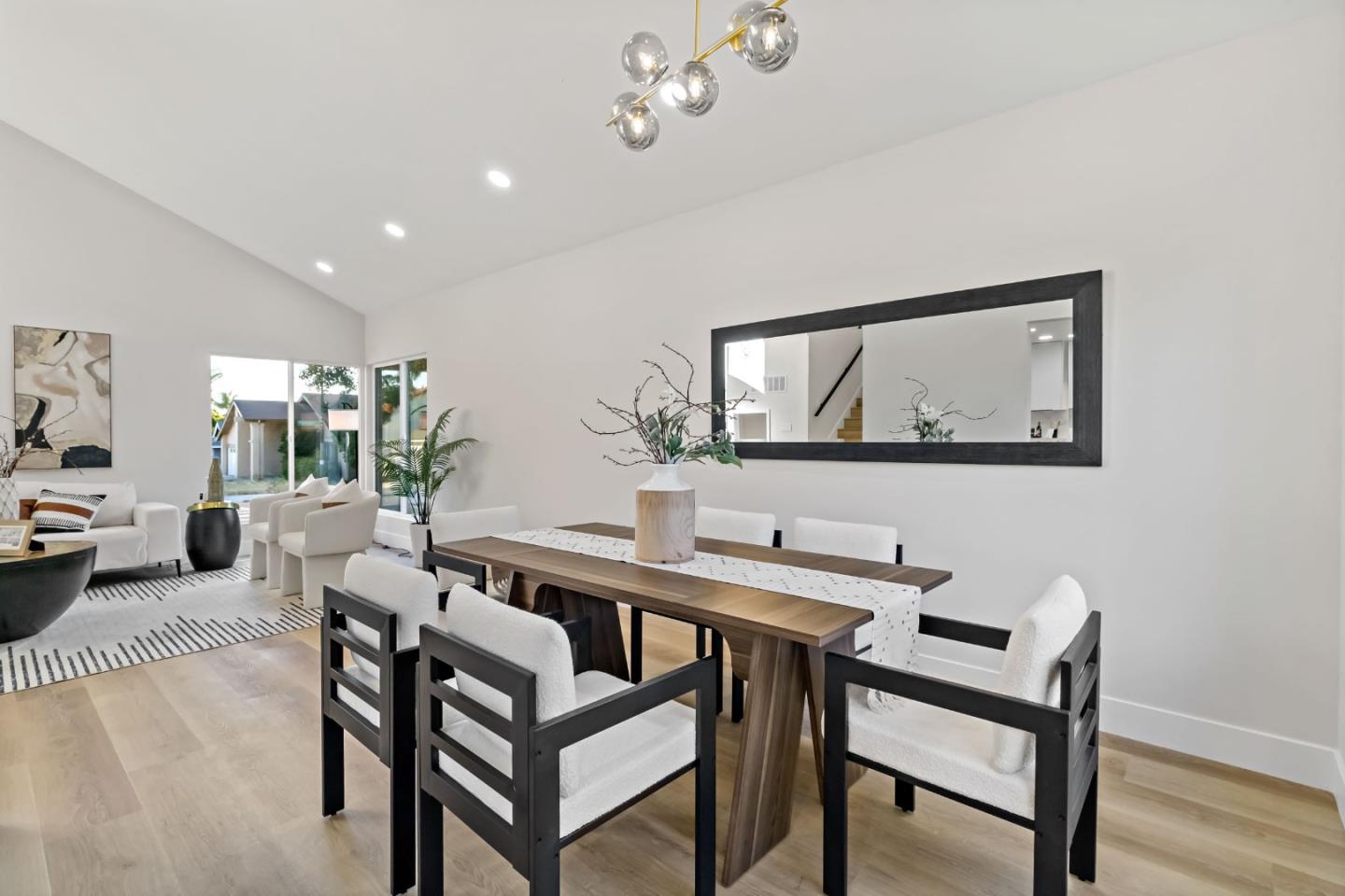 3216 Remington Way
