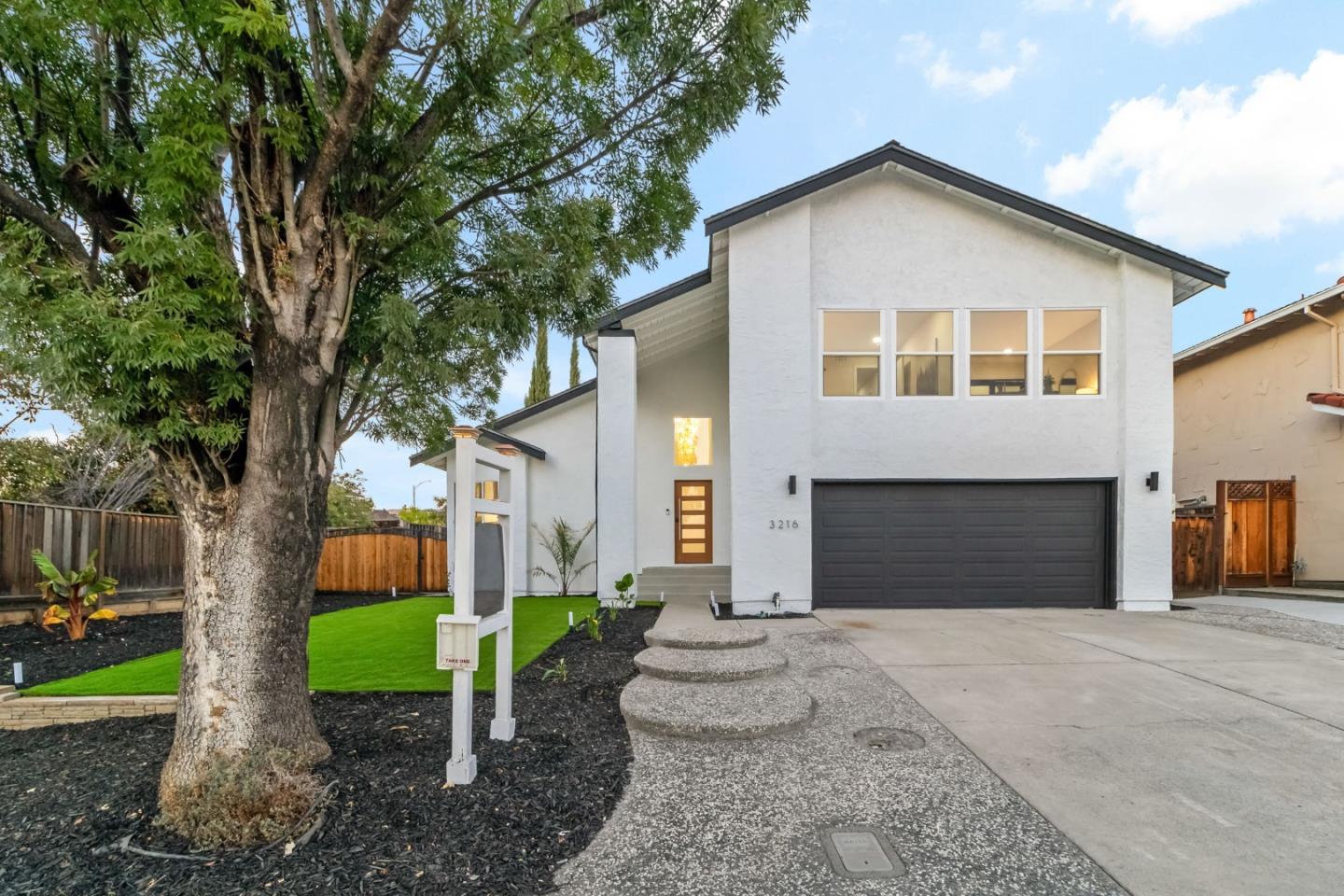 3216 Remington Way