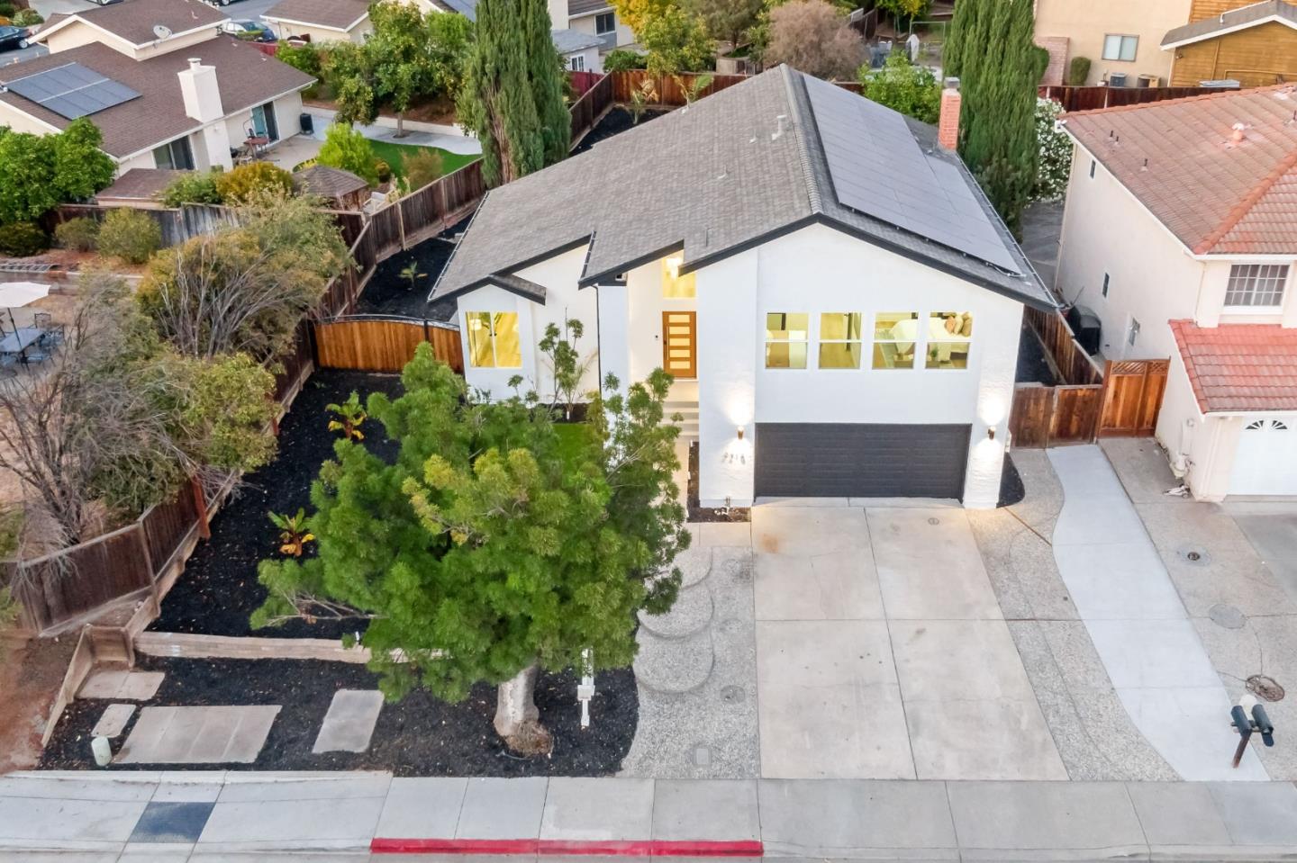 3216 Remington Way