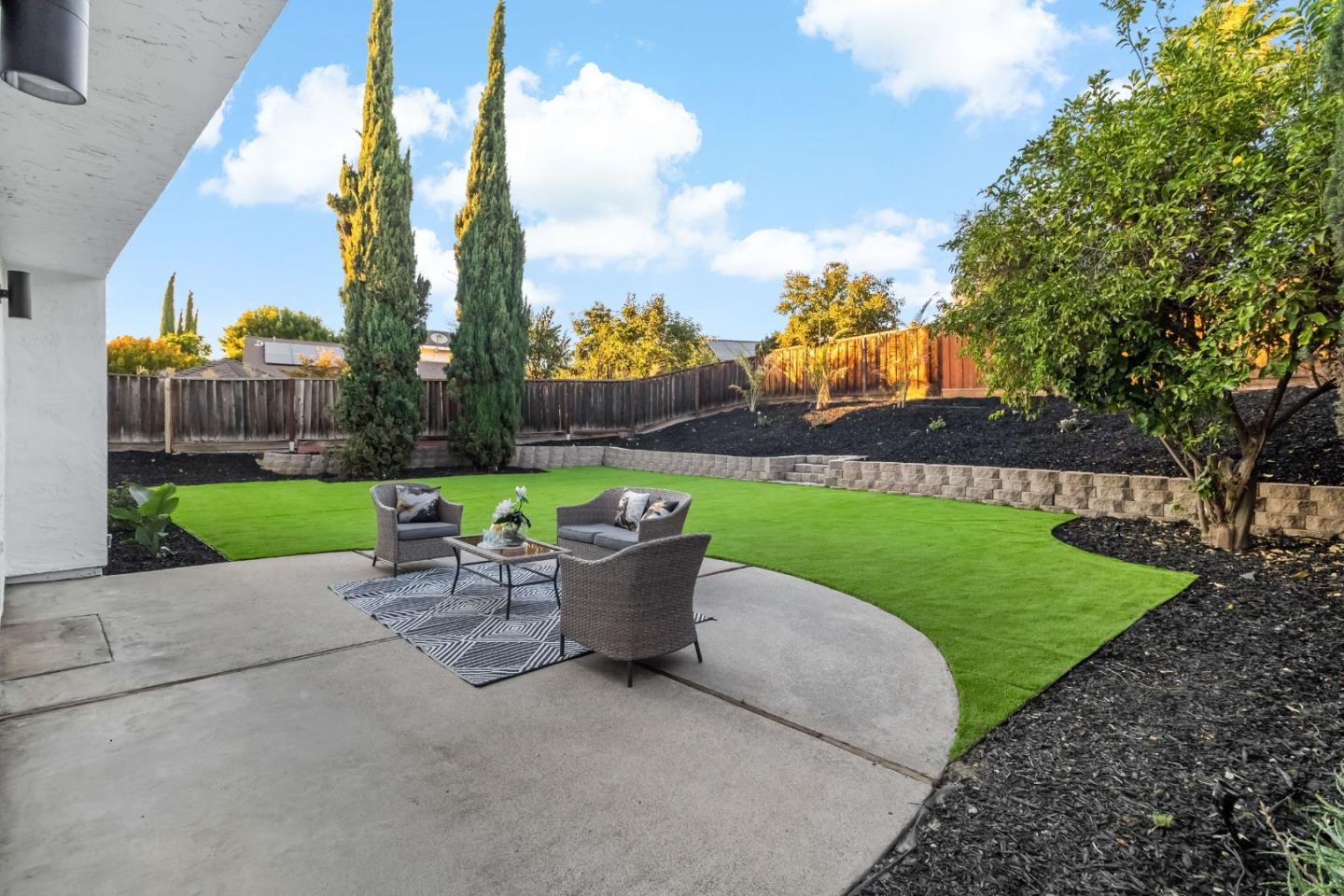 3216 Remington Way