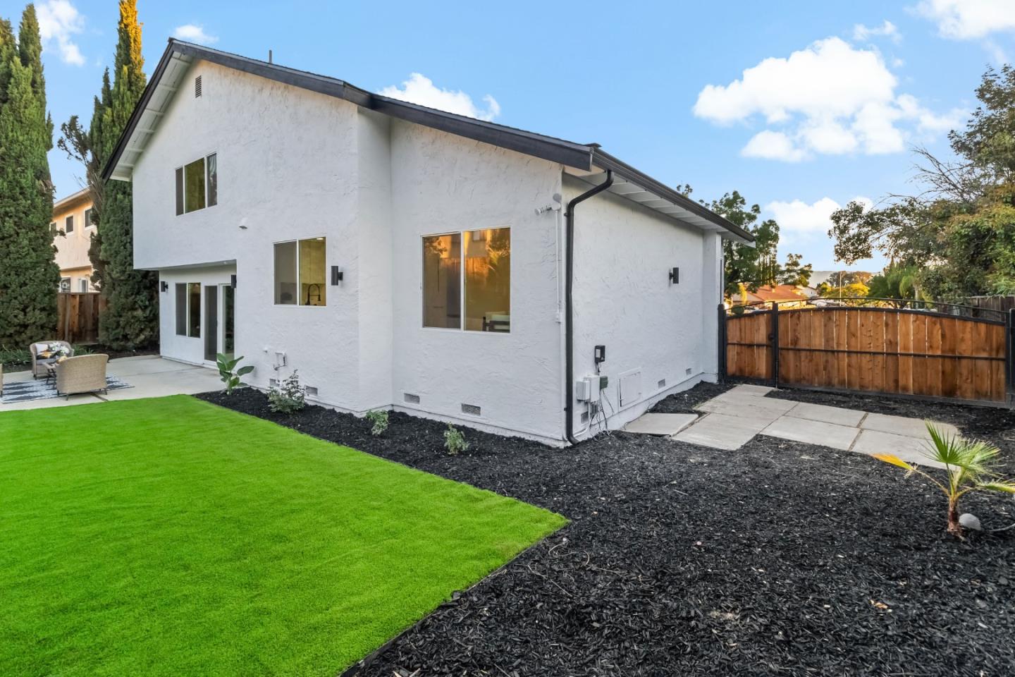 3216 Remington Way