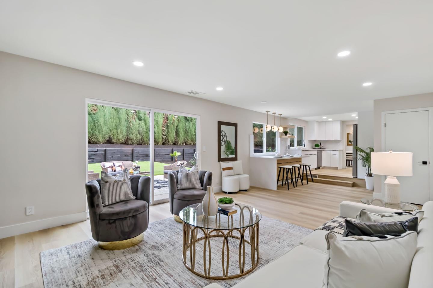 2896 Rathmann Drive