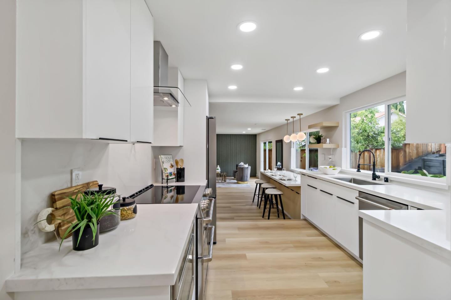 2896 Rathmann Drive
