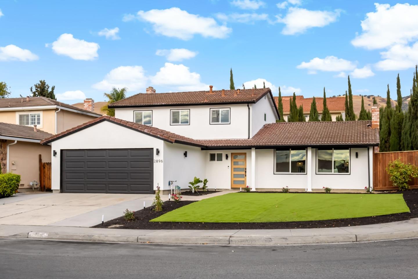 2896 Rathmann Drive