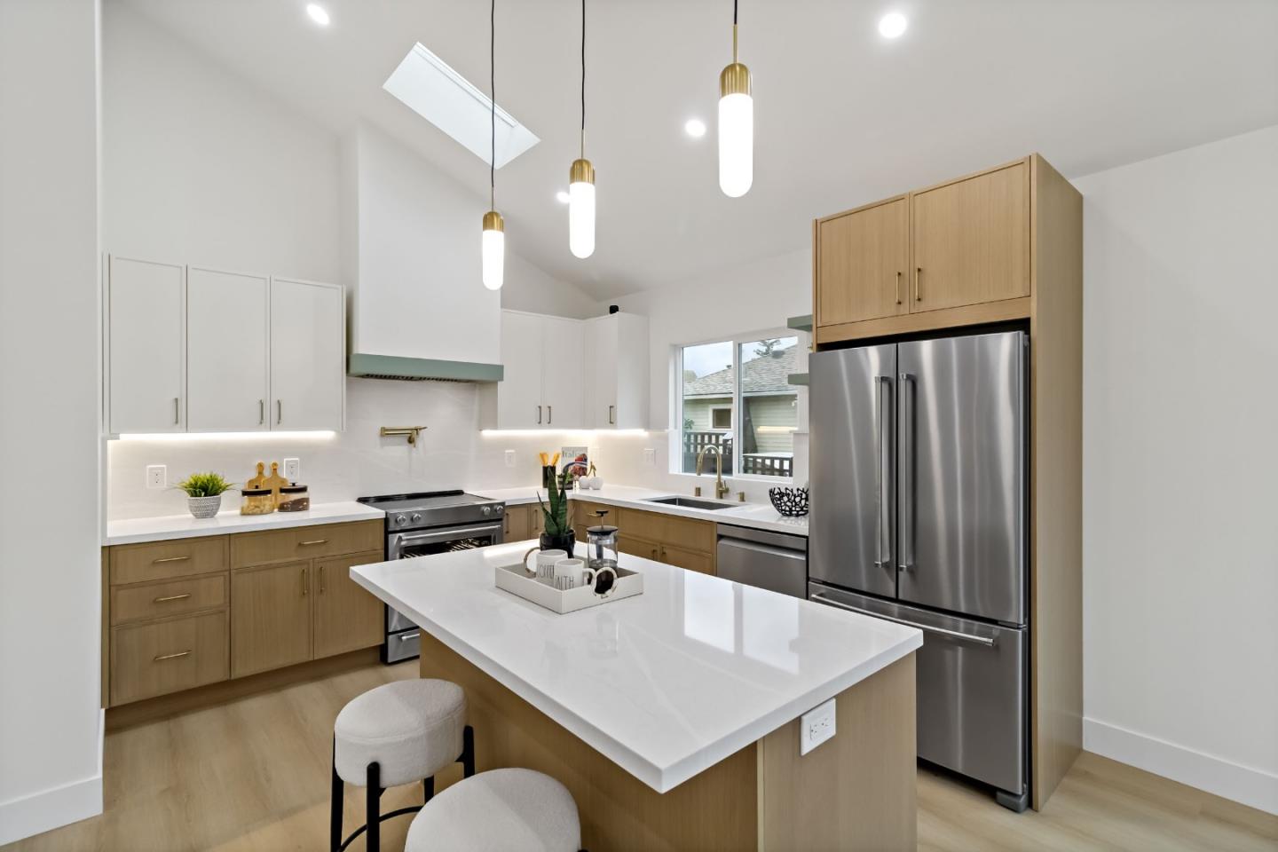 1304 Singletary Avenue