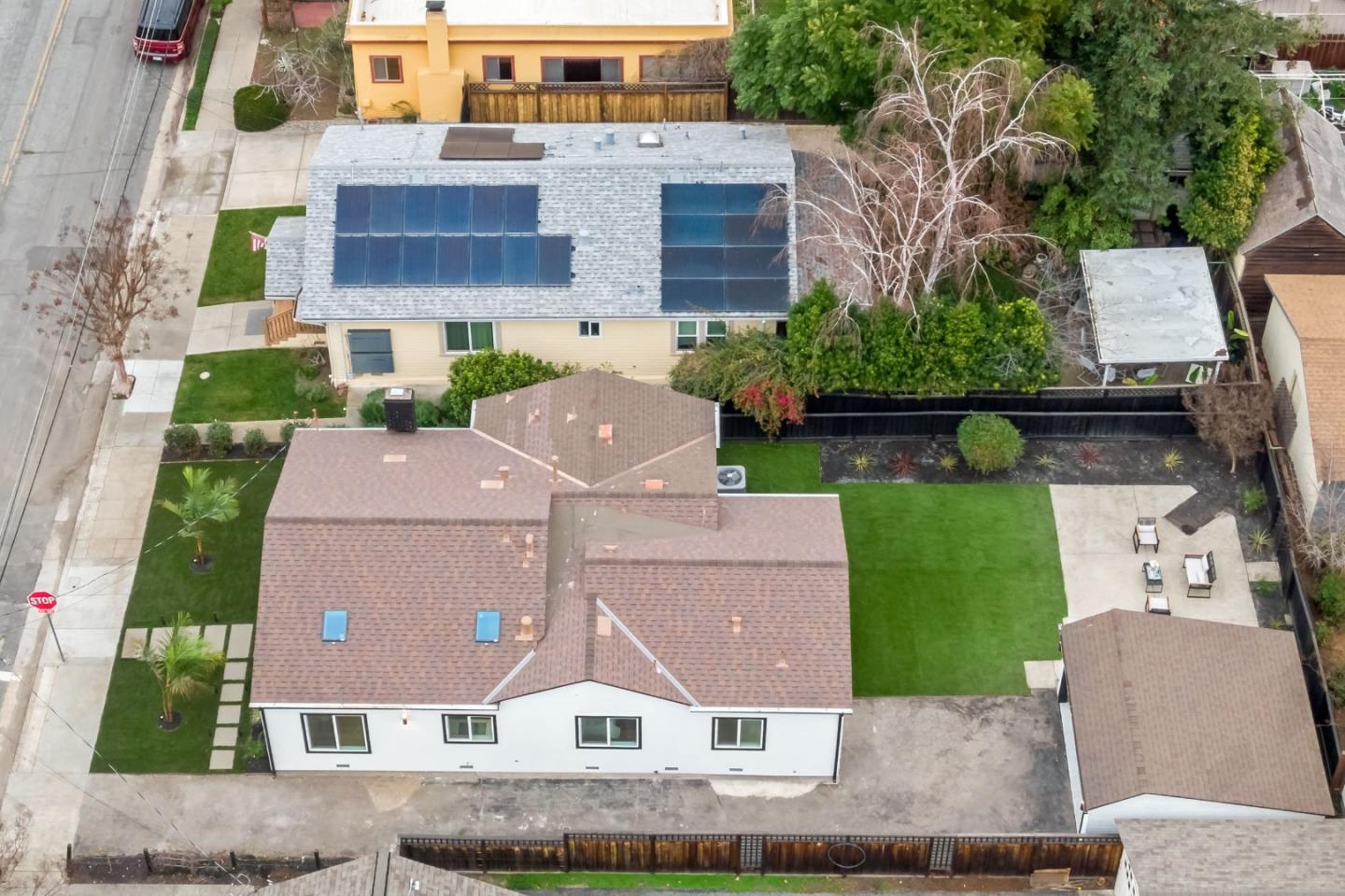 1304 Singletary Avenue