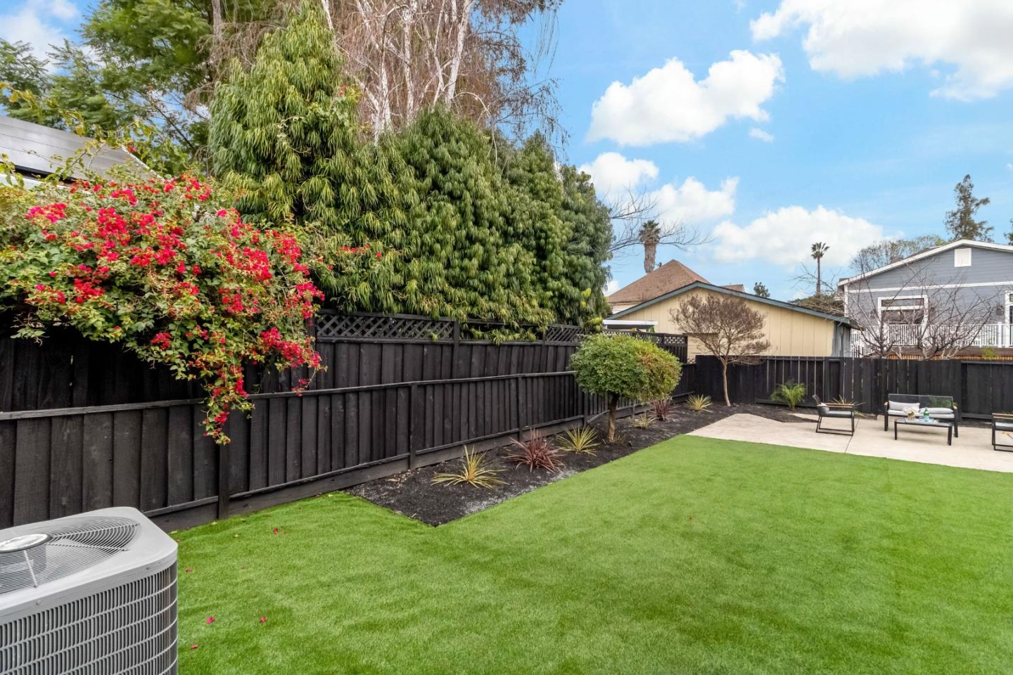 1304 Singletary Avenue