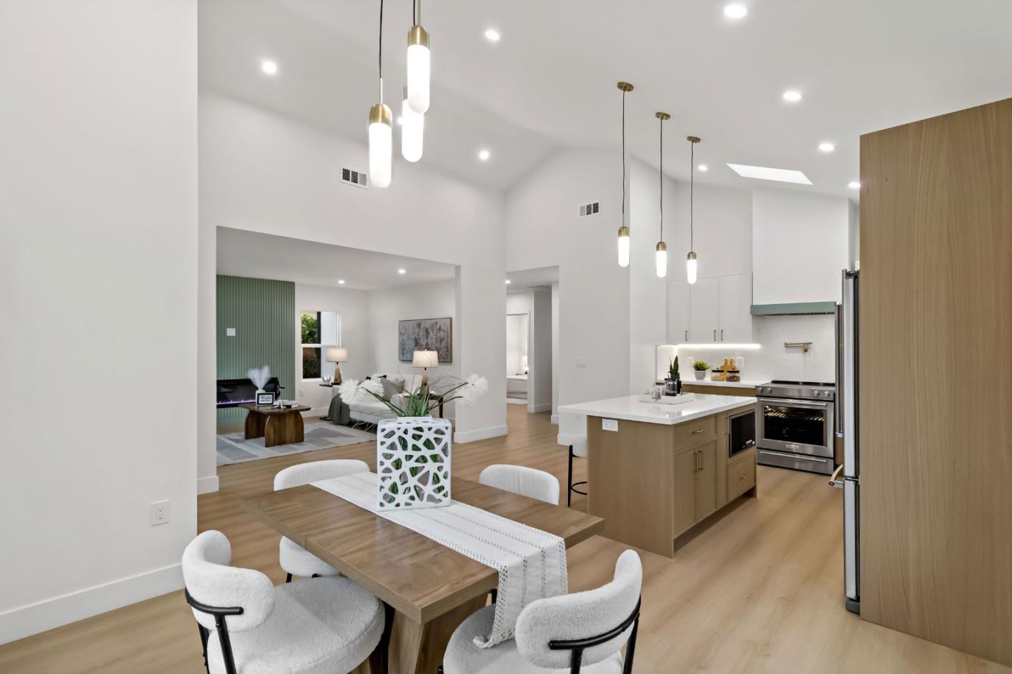 1304 Singletary Avenue