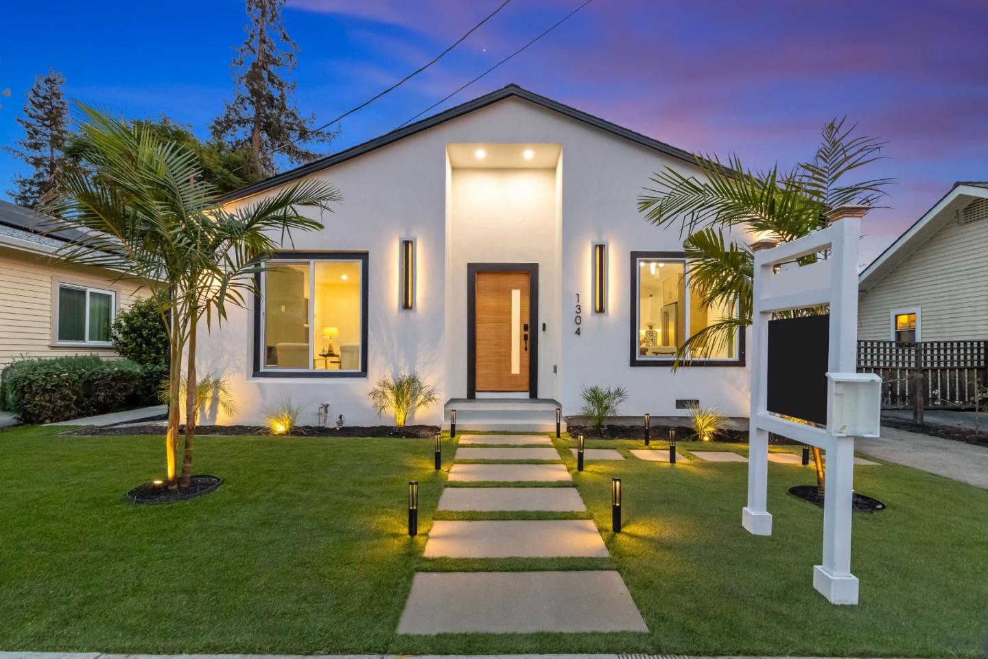 1304 Singletary Avenue