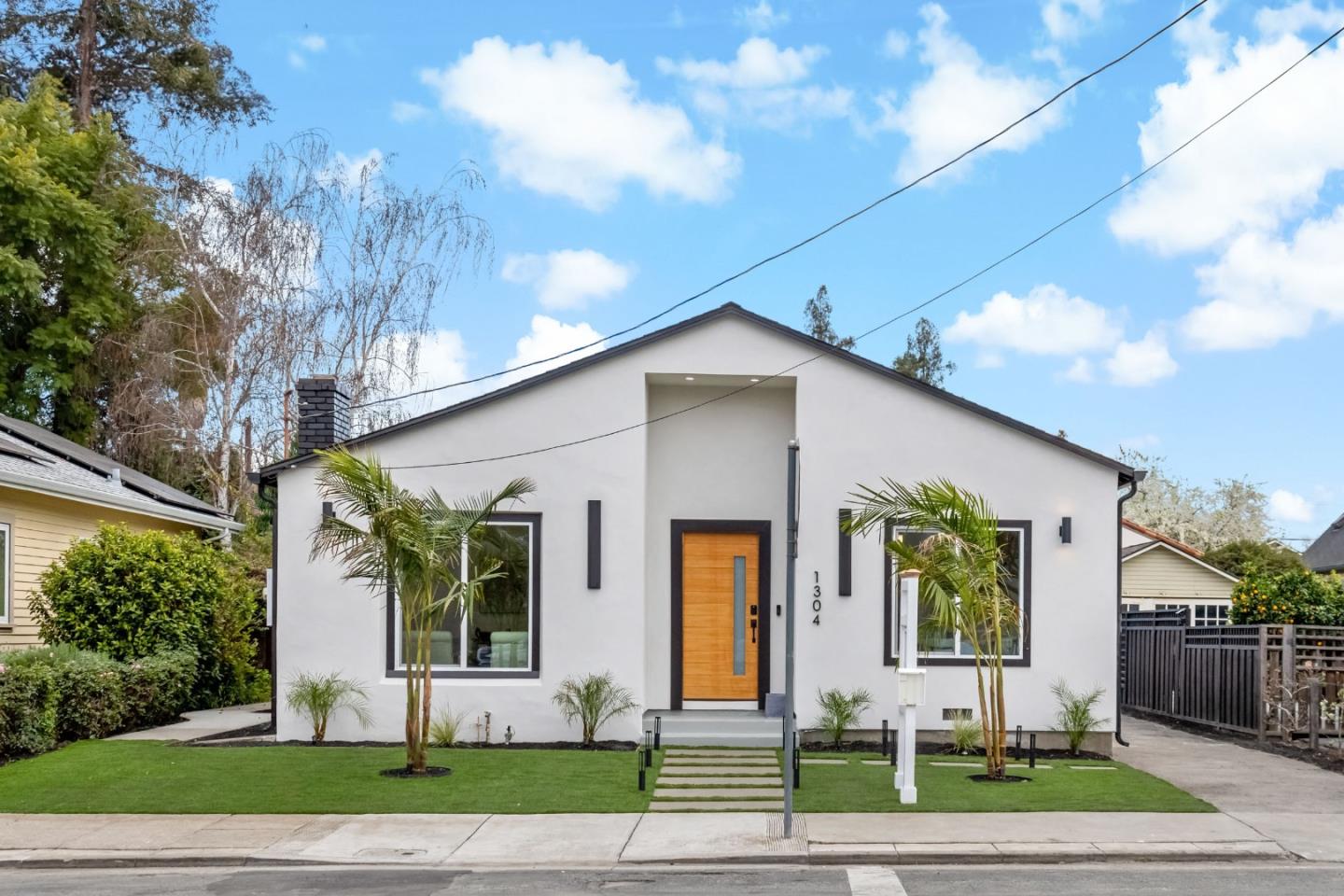 1304 Singletary Avenue