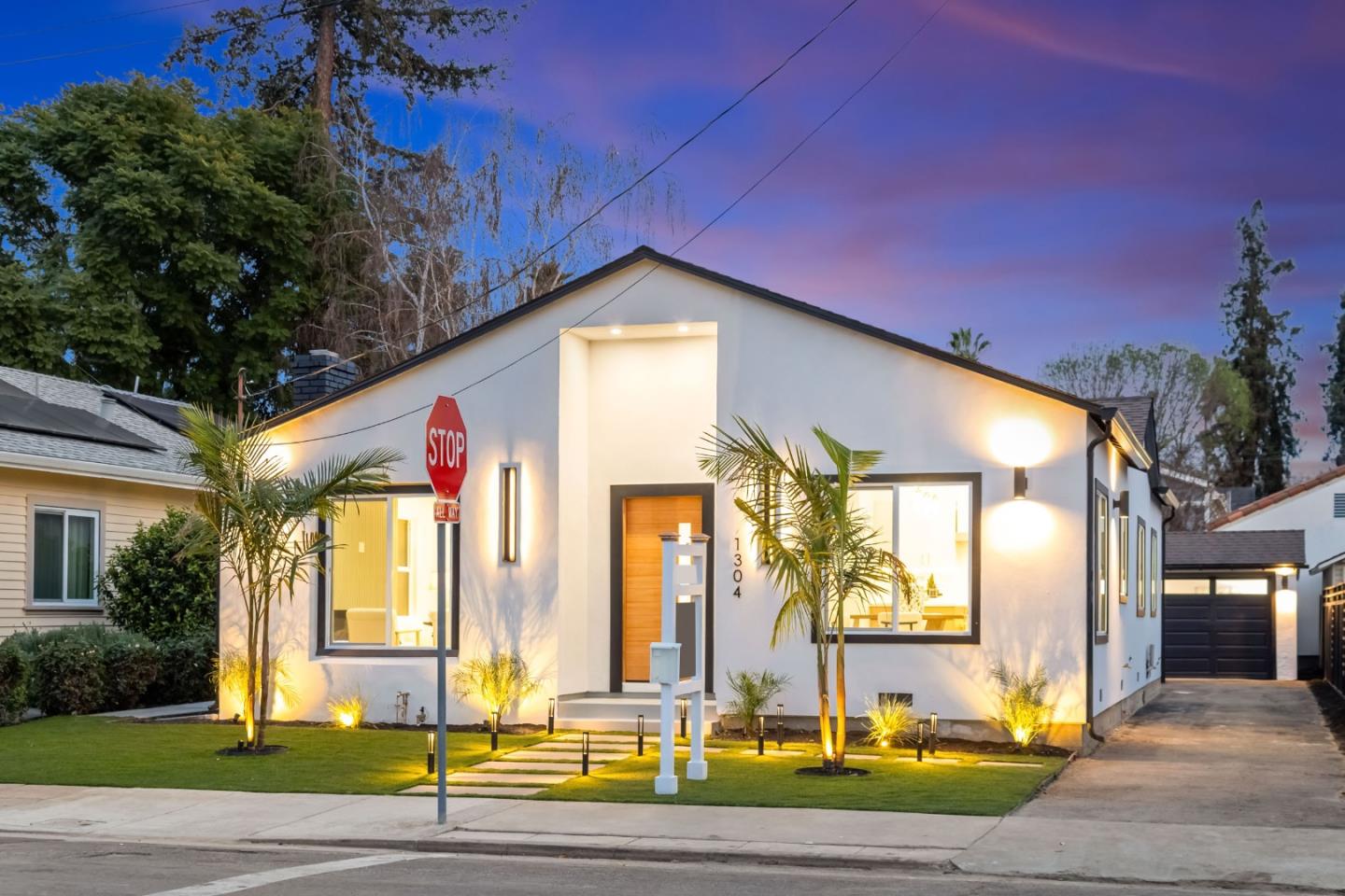 1304 Singletary Avenue