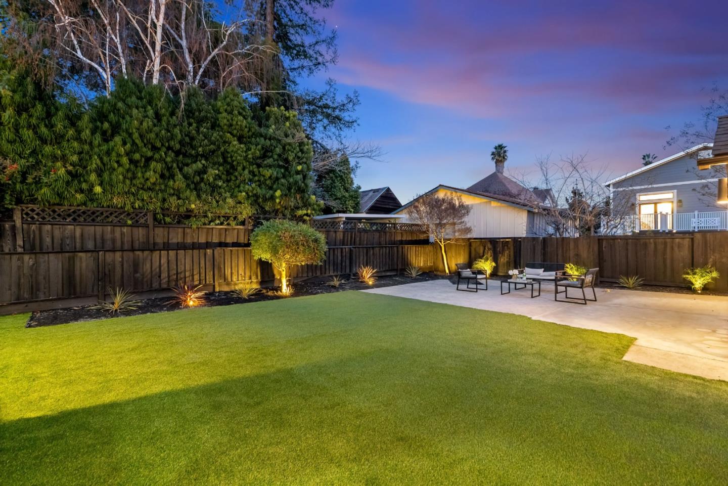 1304 Singletary Avenue