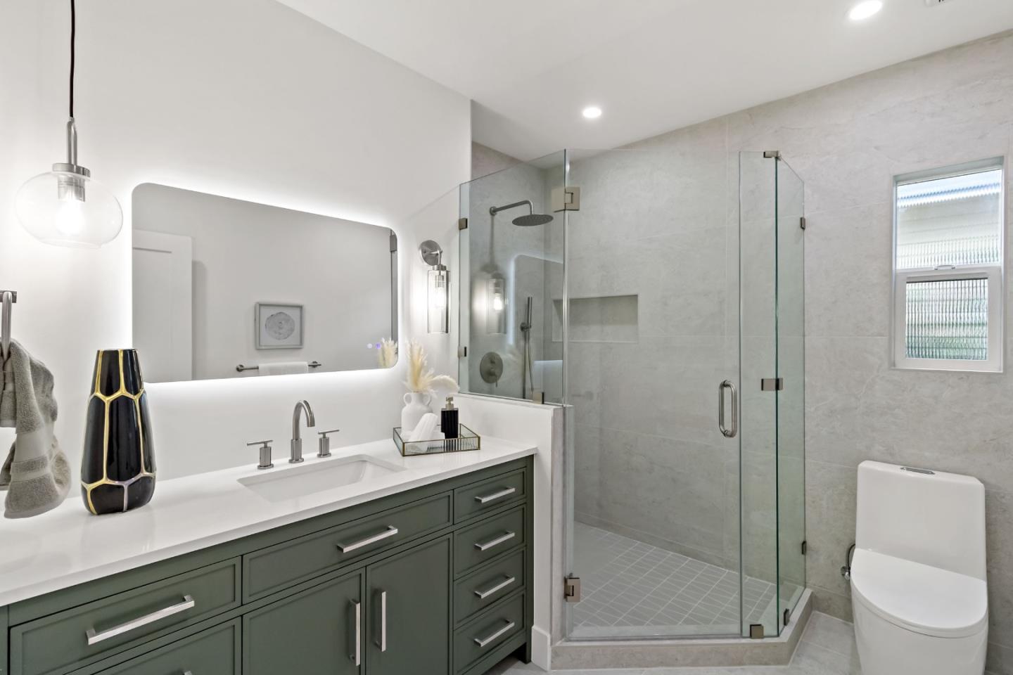 1304 Singletary Avenue