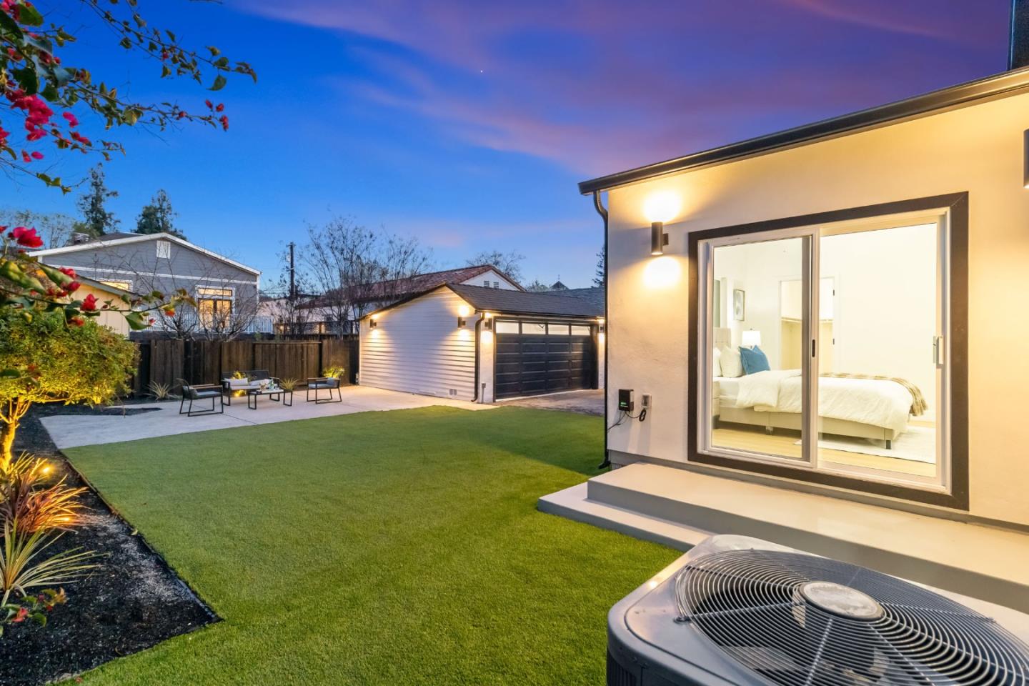 1304 Singletary Avenue