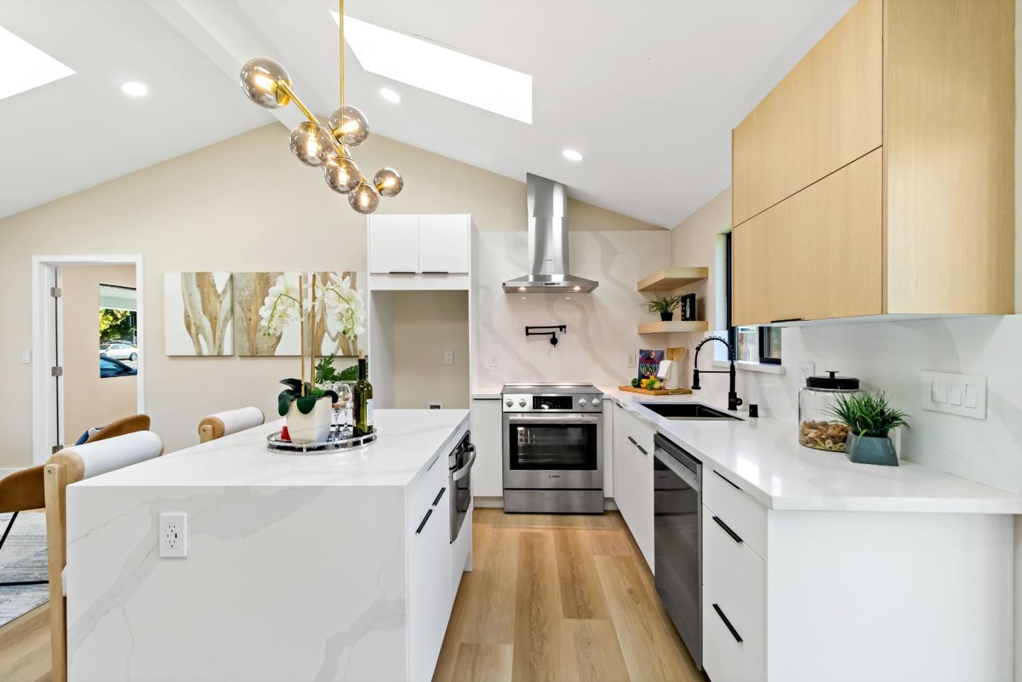 1707 Fruitdale Avenue