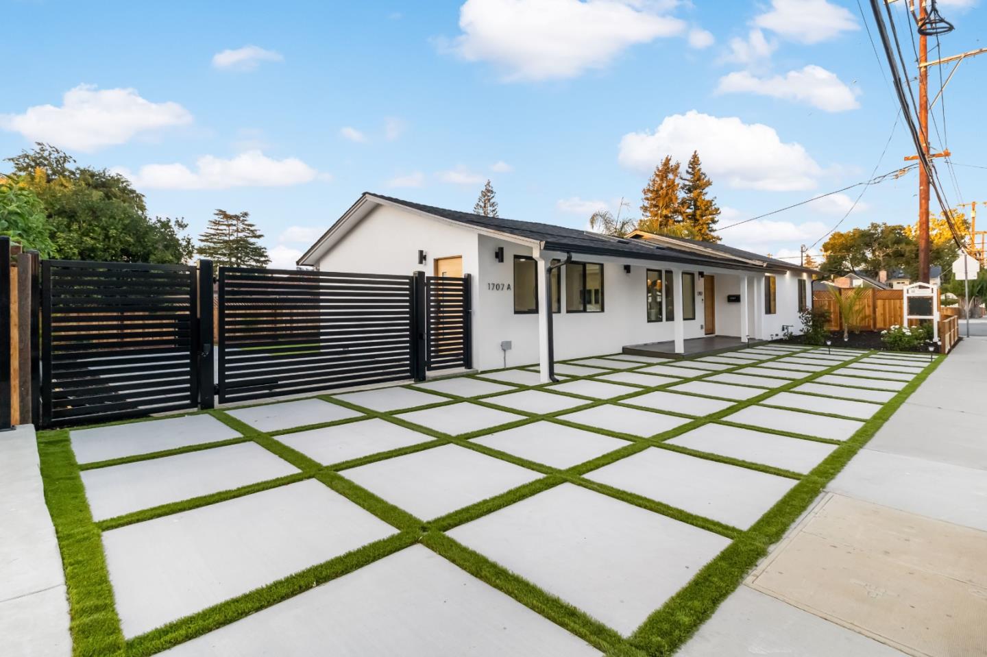 1707 Fruitdale Avenue